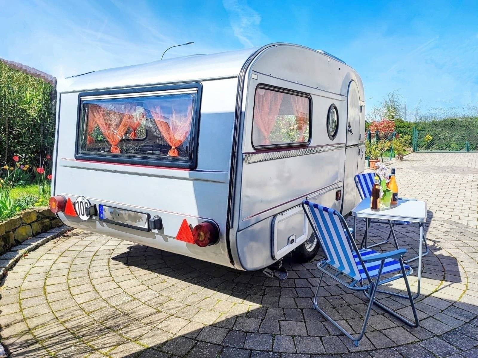 Qek Junior Qek Junior