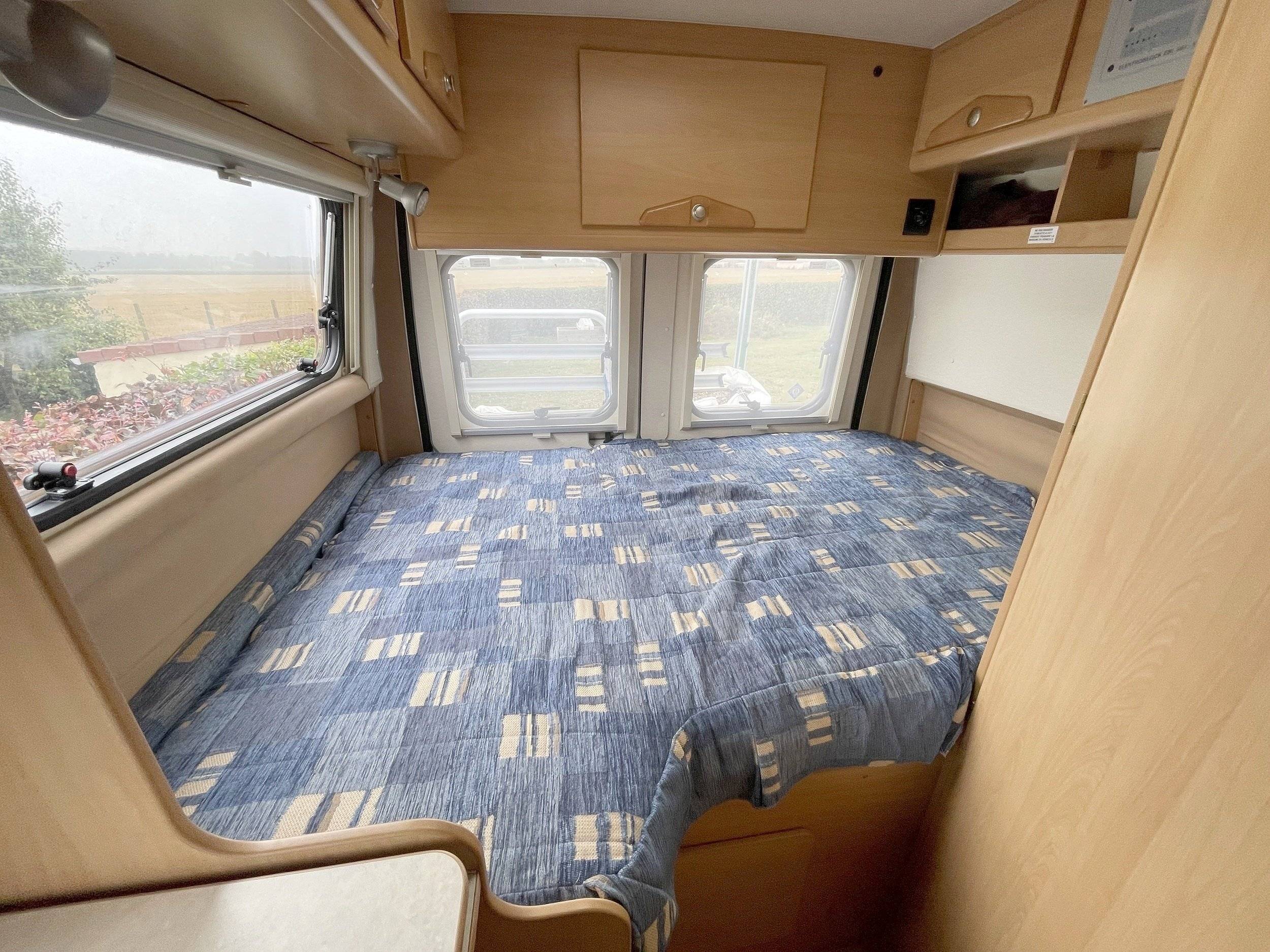 llits Fiat FIAT Ducato 2,8 127 - Yescapa