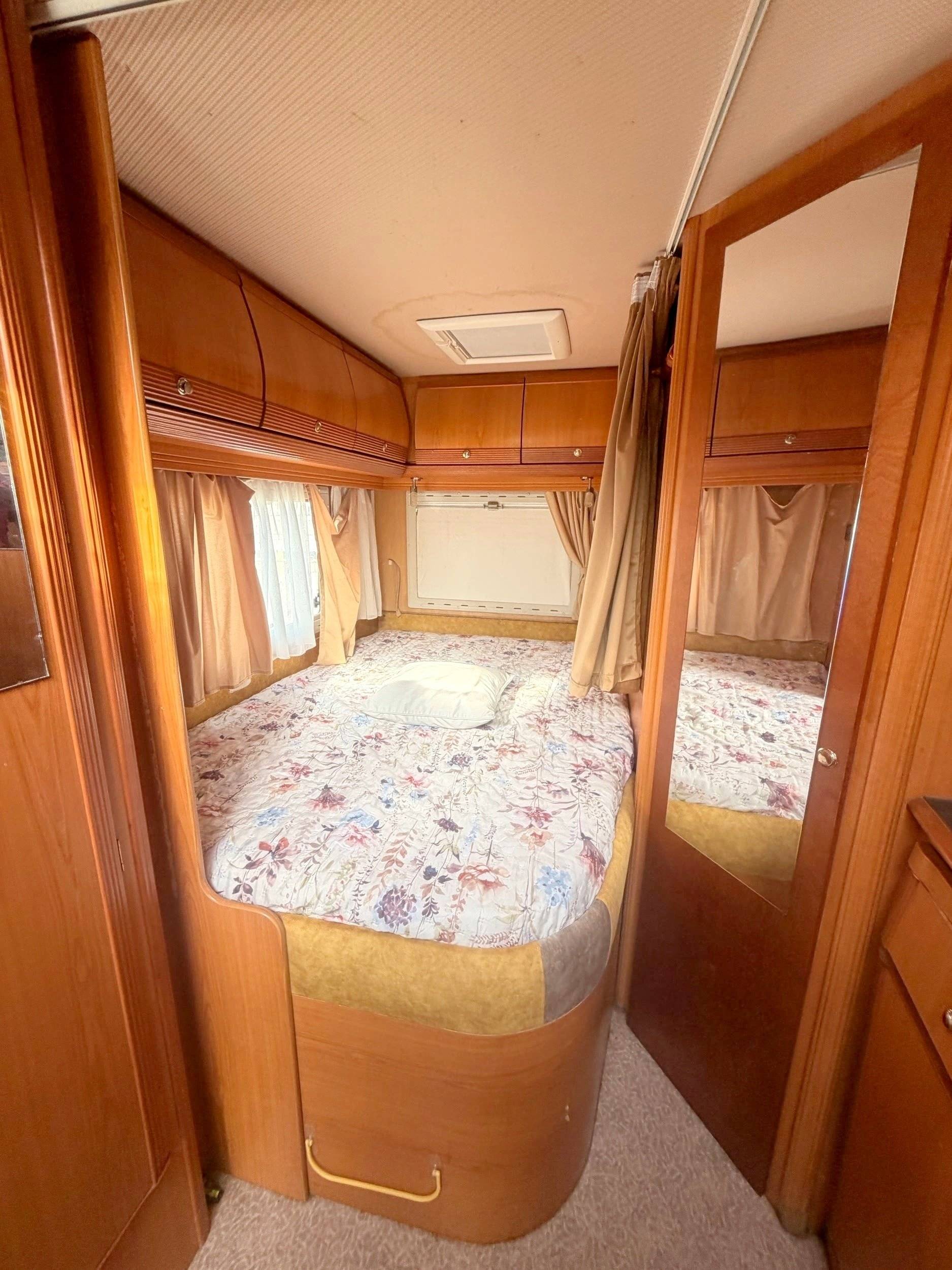 Berth Fiat 230 BLMAA - Yescapa