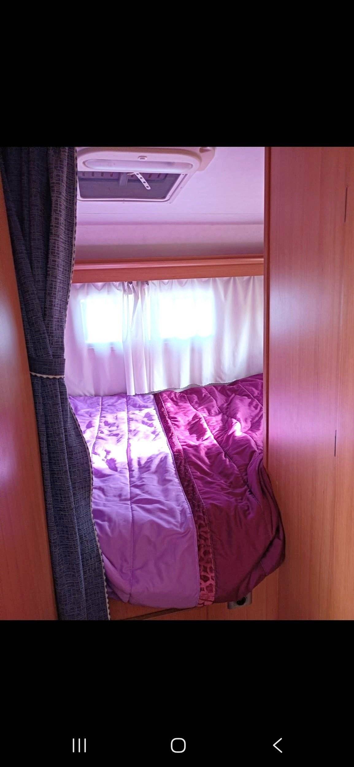 Couchages Ford Rimor - Yescapa