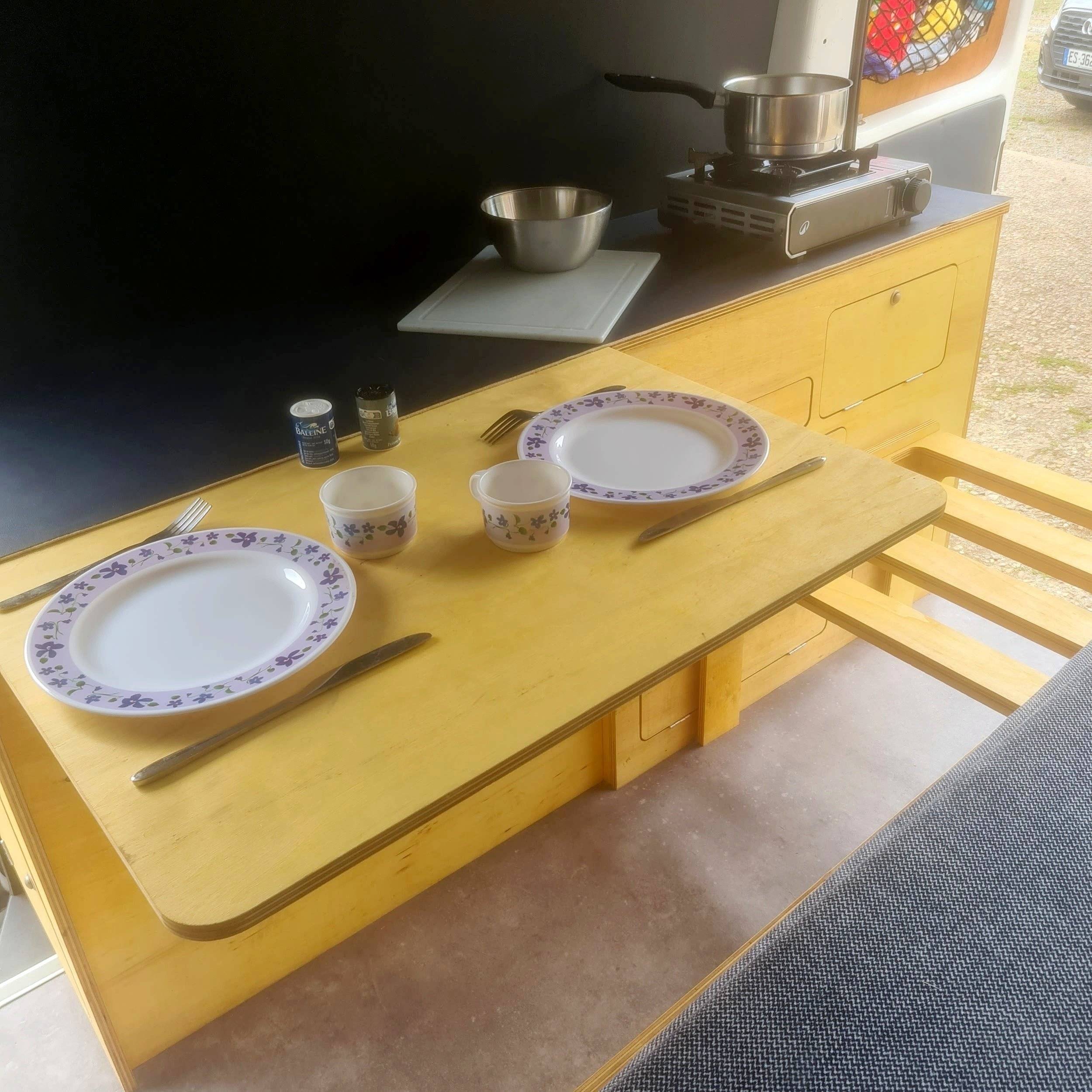 Coin repas Volkswagen - Yescapa