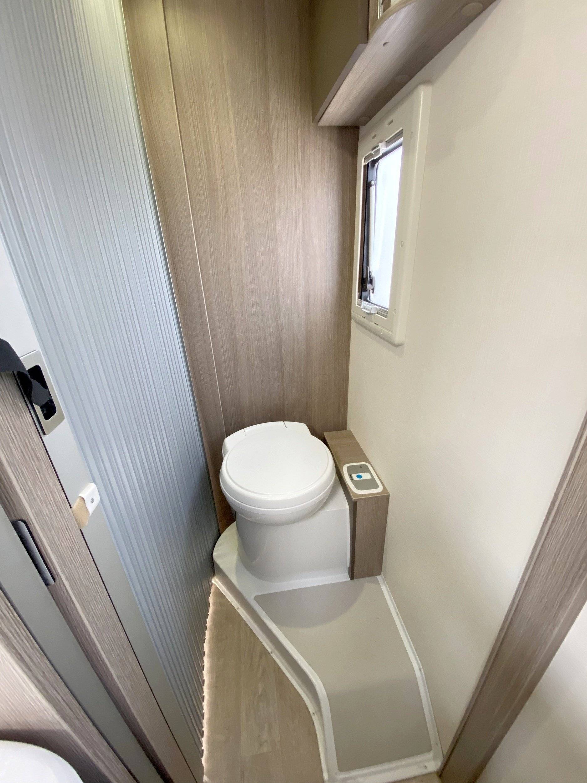 Challenger 388 Eb Ford