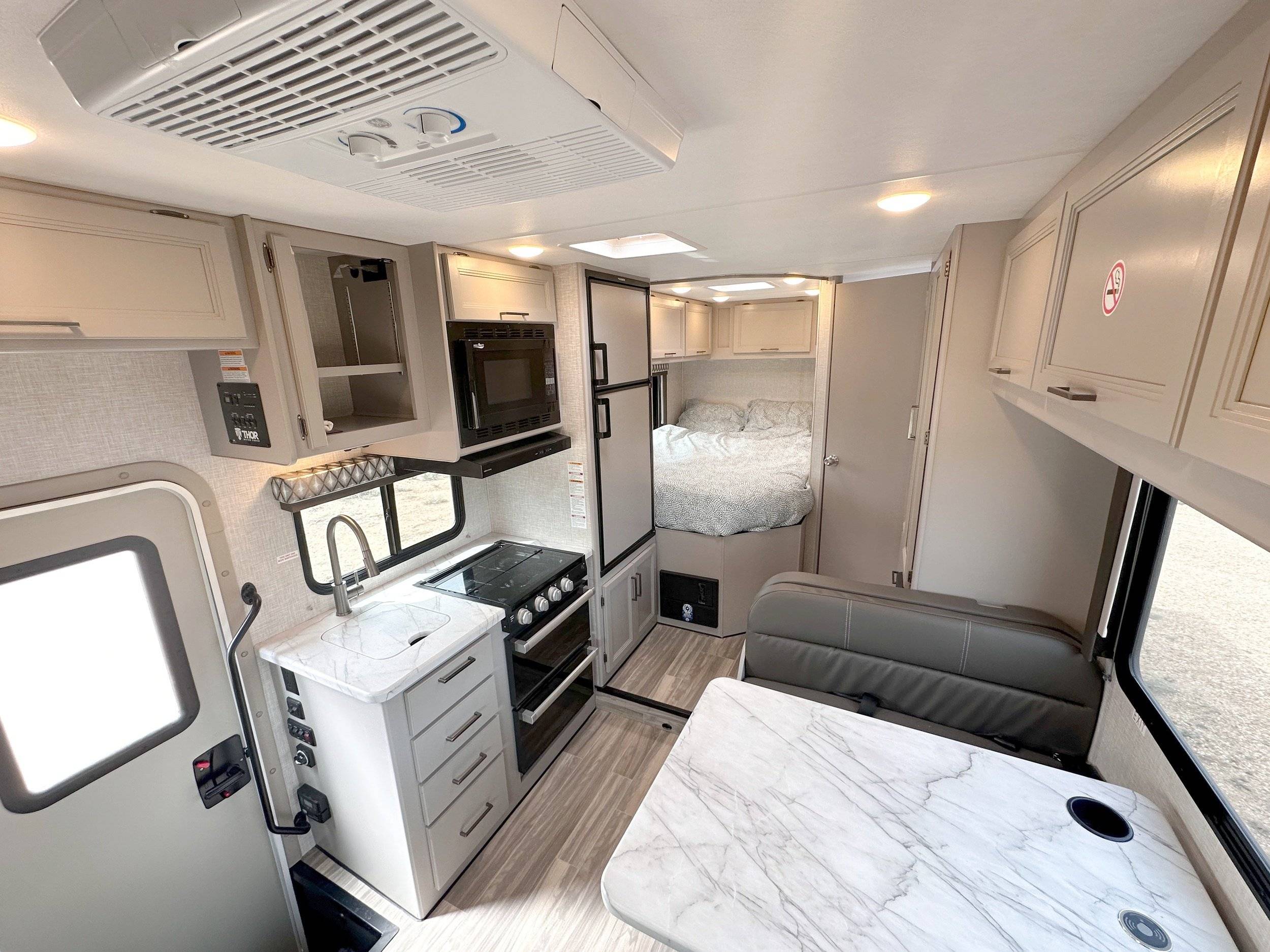 Outro Na Comfort Standard Na Comfort Standard - Yescapa