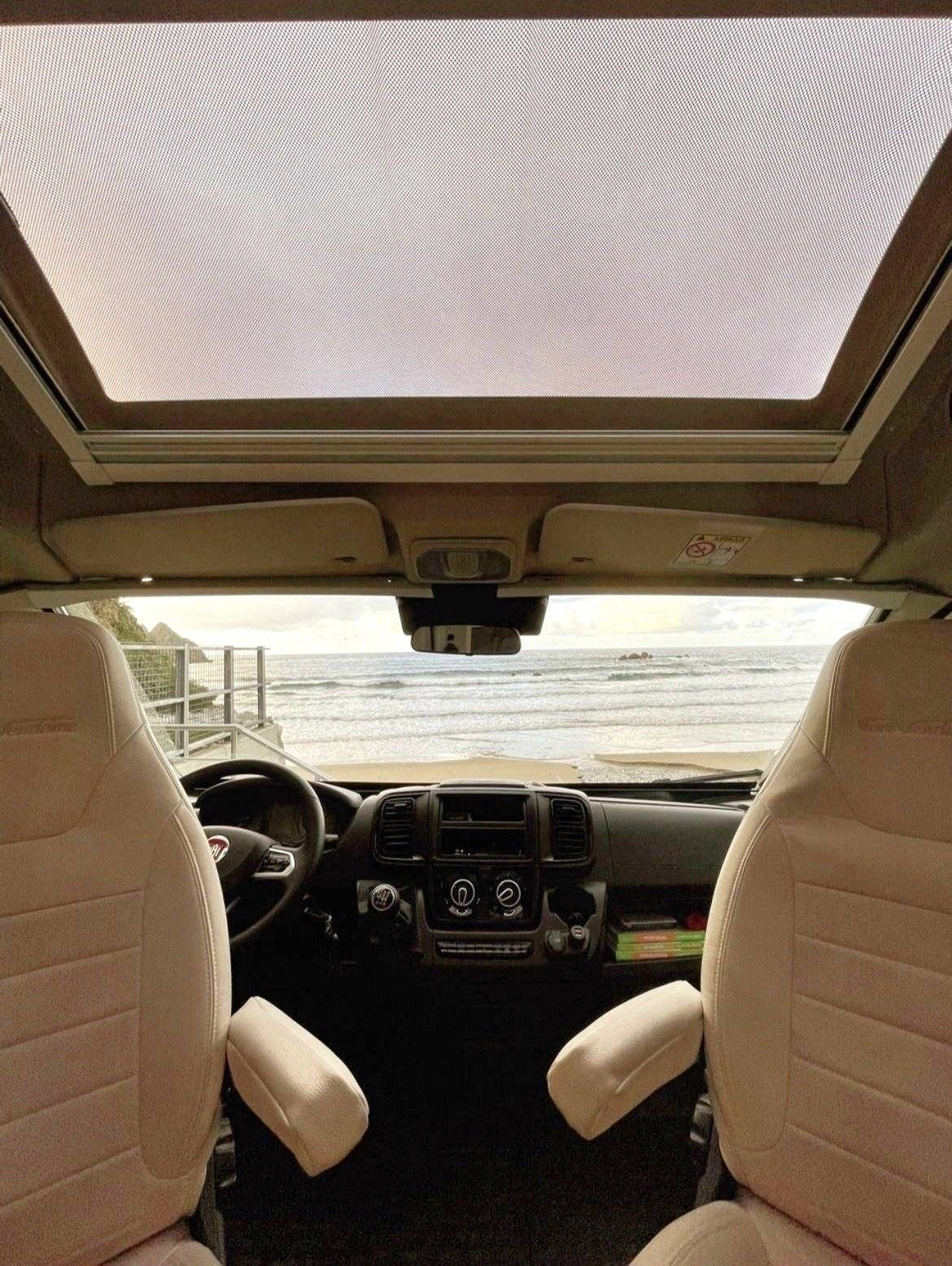 Font Vendôme Leader Camp