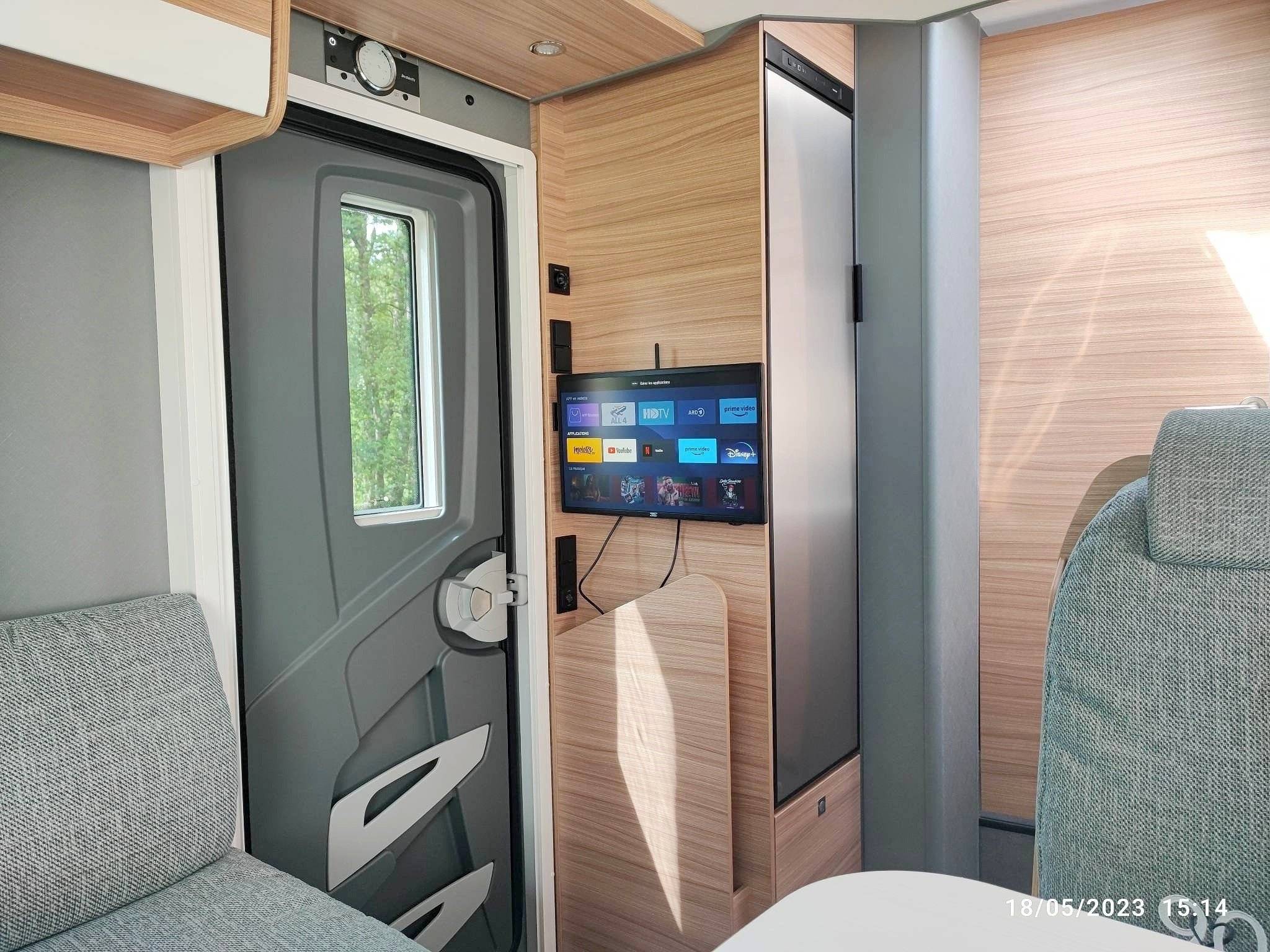 Dethleffs Dethleffs 7052 DBM