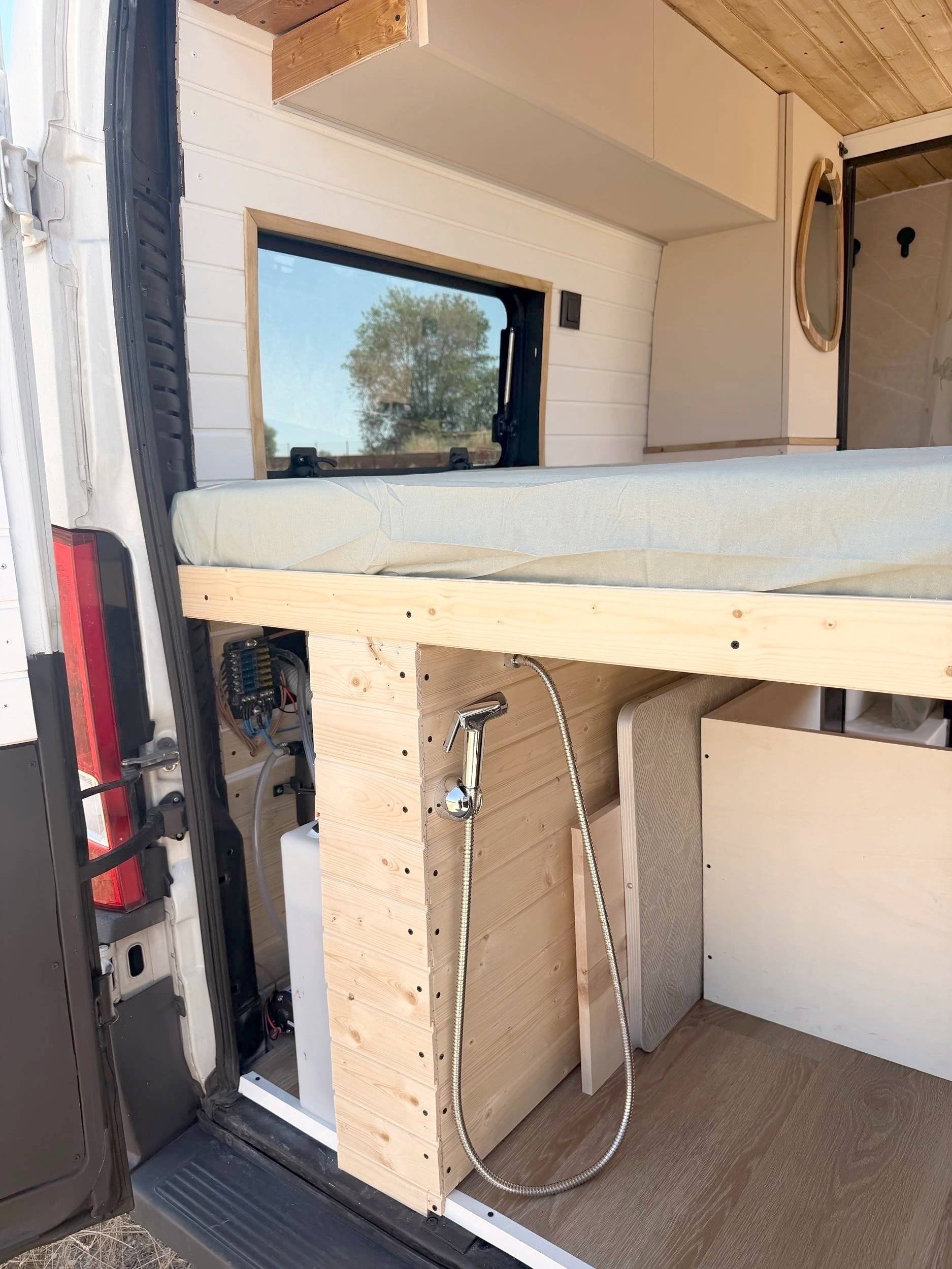 Dormidas Peugeot Boxer - Yescapa