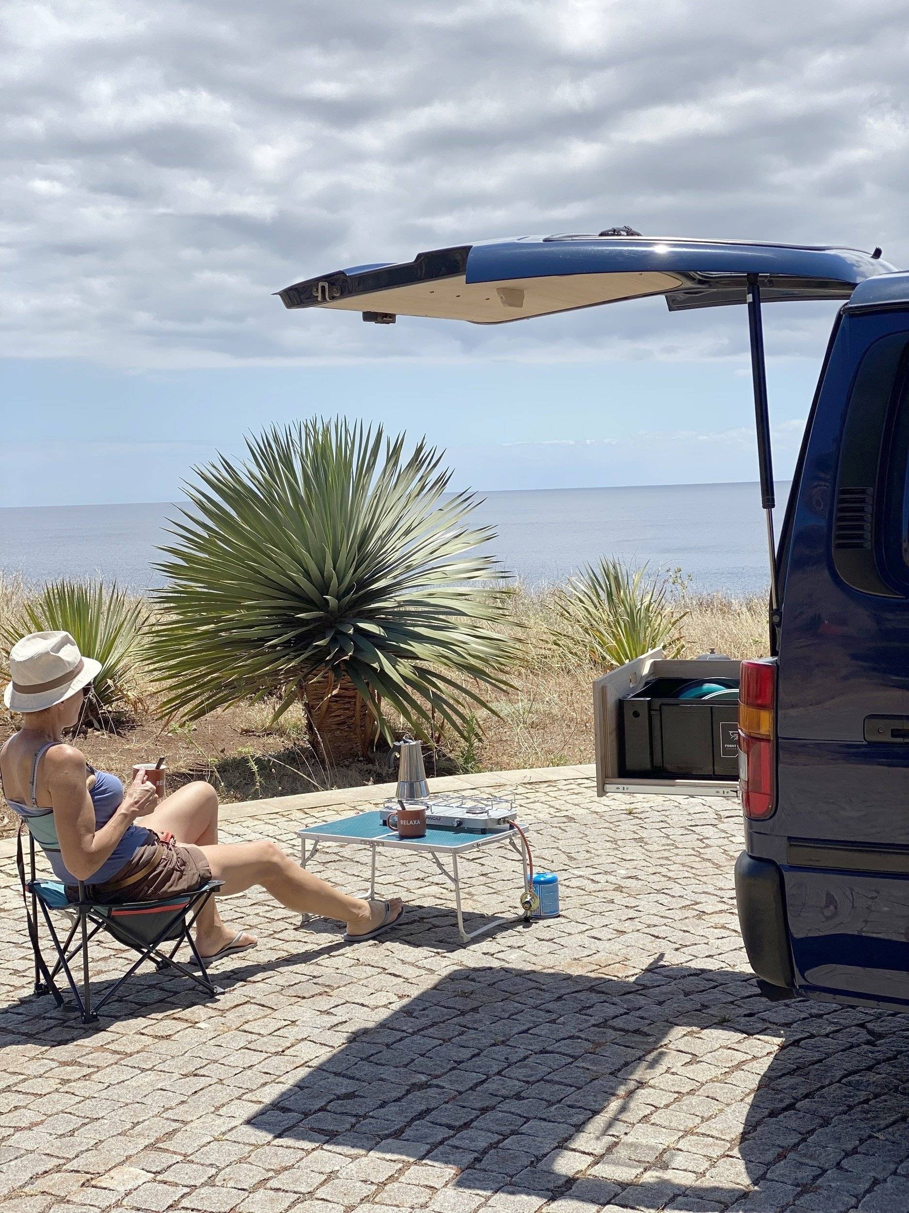 TOYOTA AUSTRALIAN CAMPER