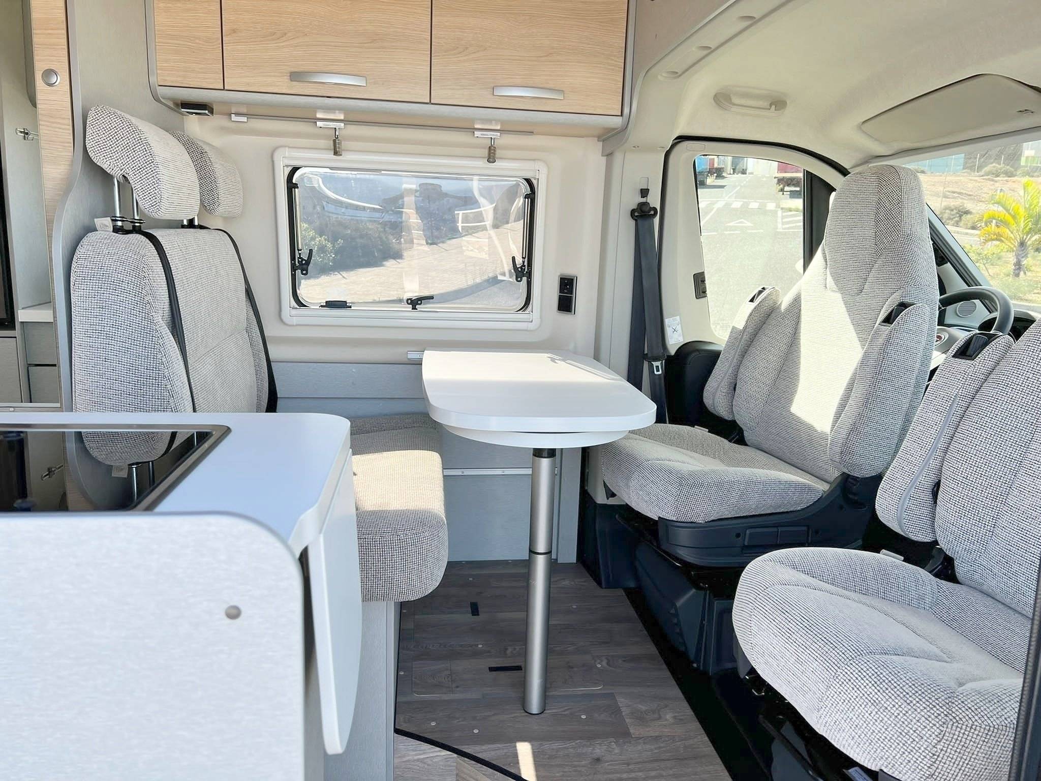 Dinette Fiat FIAT DUCATO - Yescapa