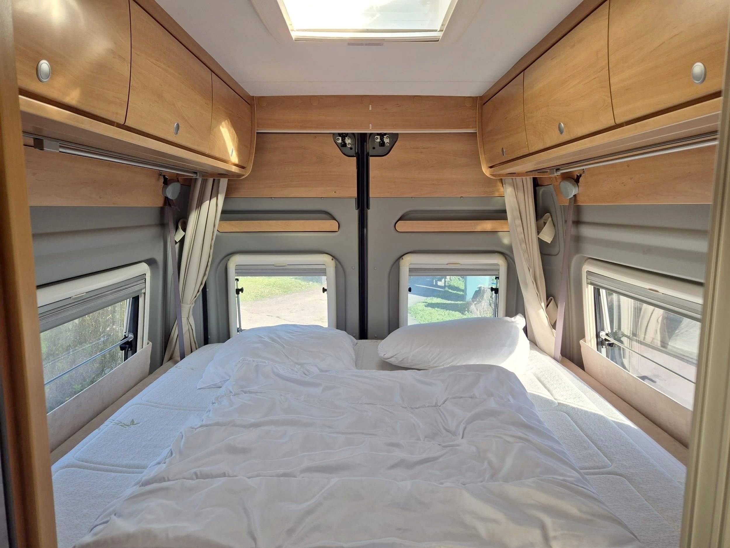 Berth Citroën Jumper 2,2 l 150 ch - Yescapa