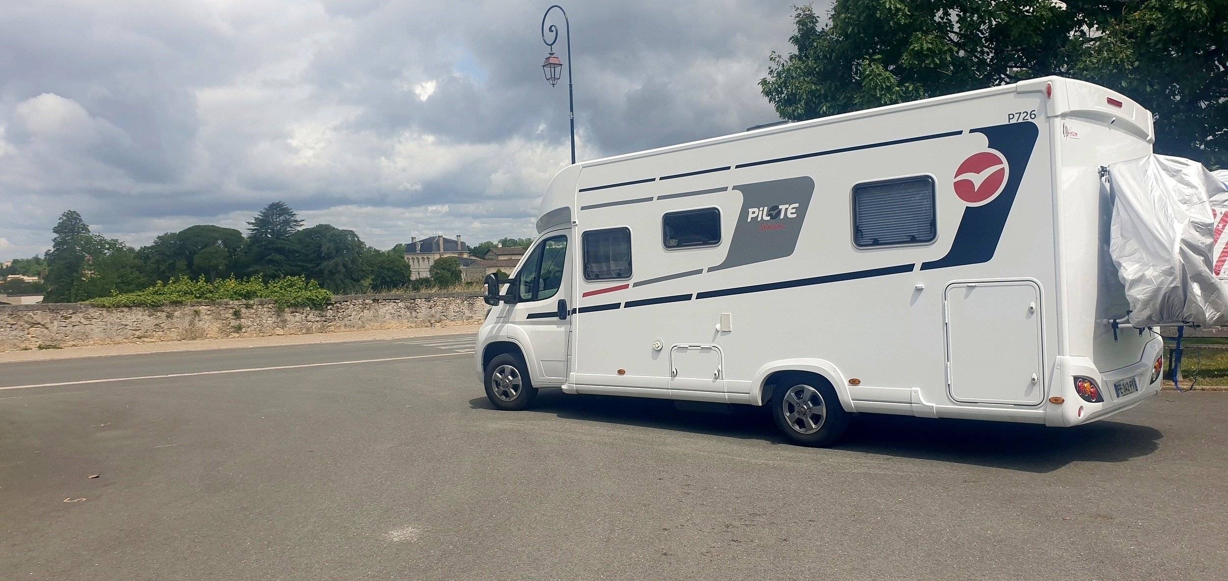 Pilote P746 G Essentiel