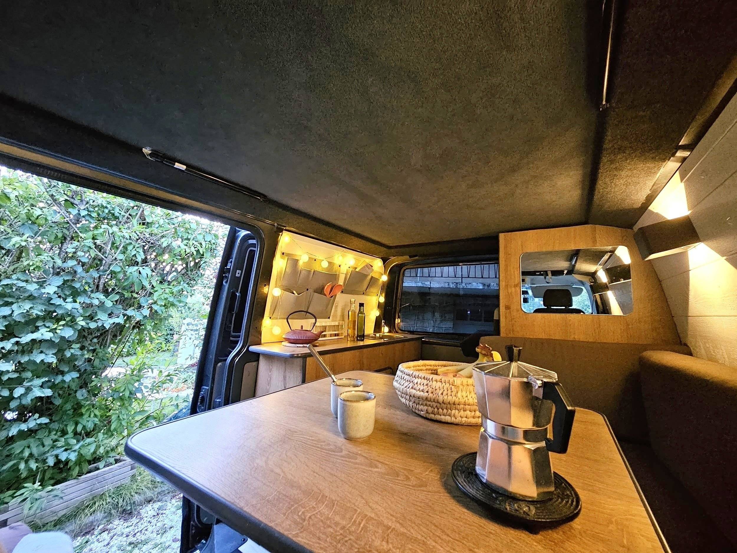 Volkswagen T6 2 l 102 ch