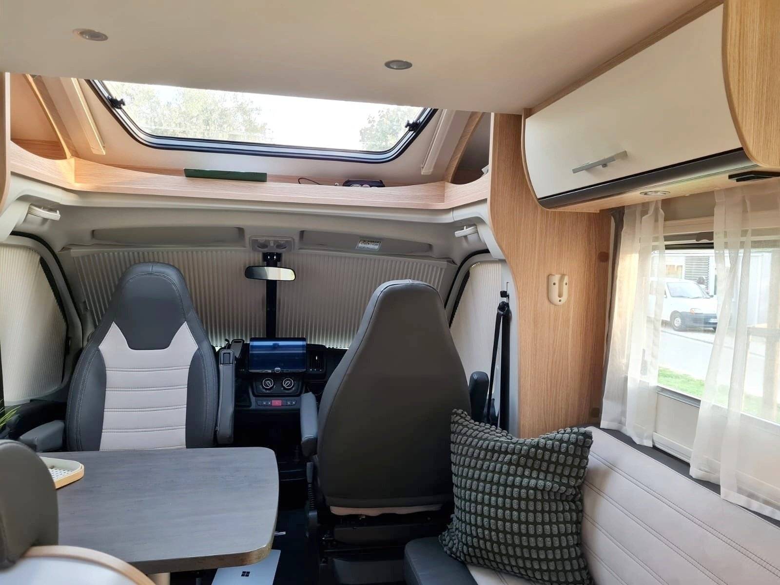 Sunlight Sunlight T67 Adventure Edition