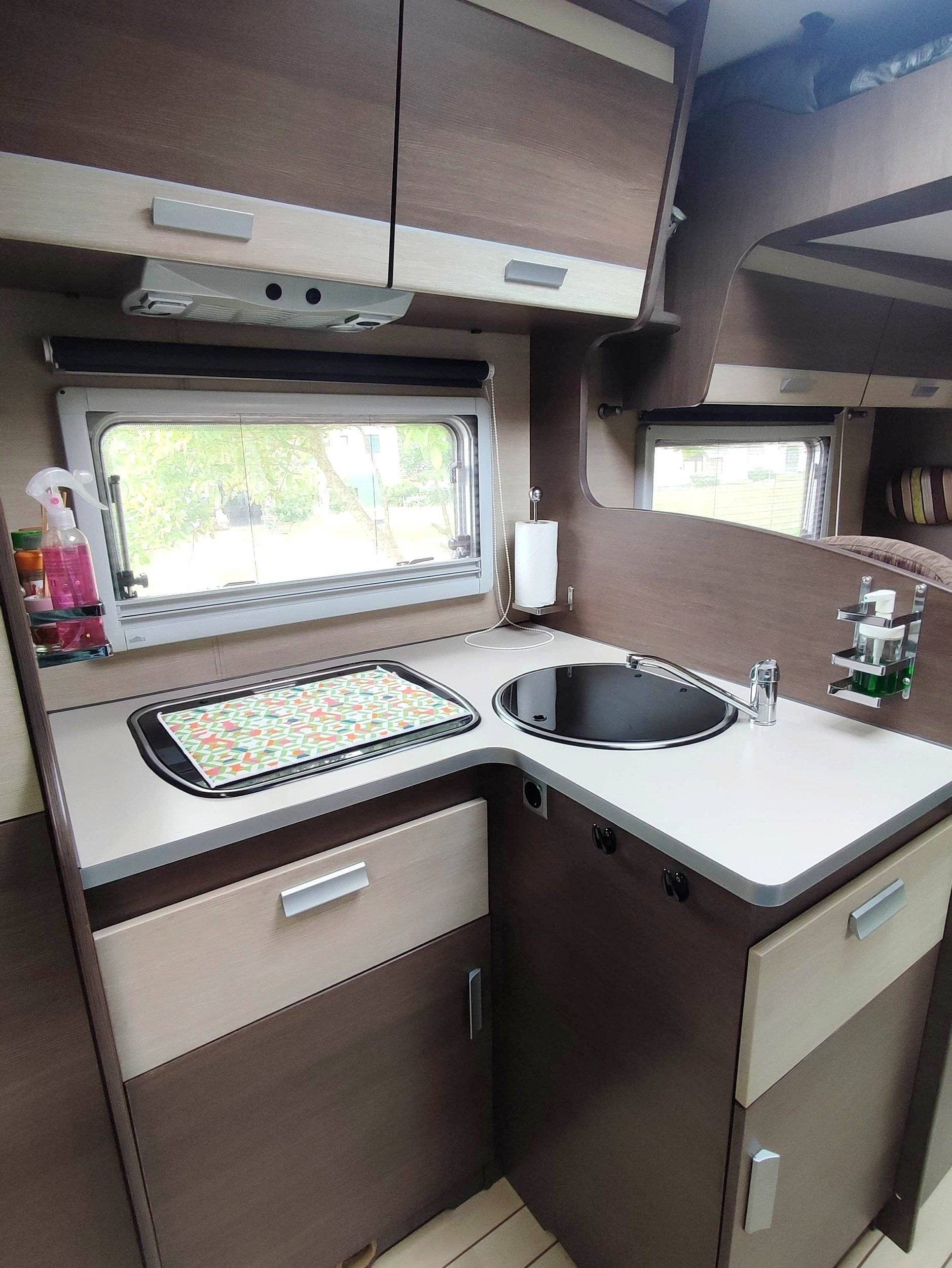 Kitchen Fiat Fiat ducato - Yescapa