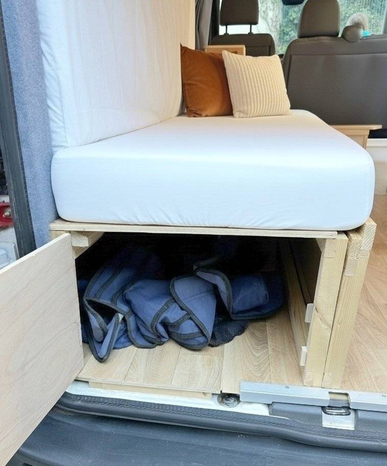 Citroën Jumpy 1.6L 90CV