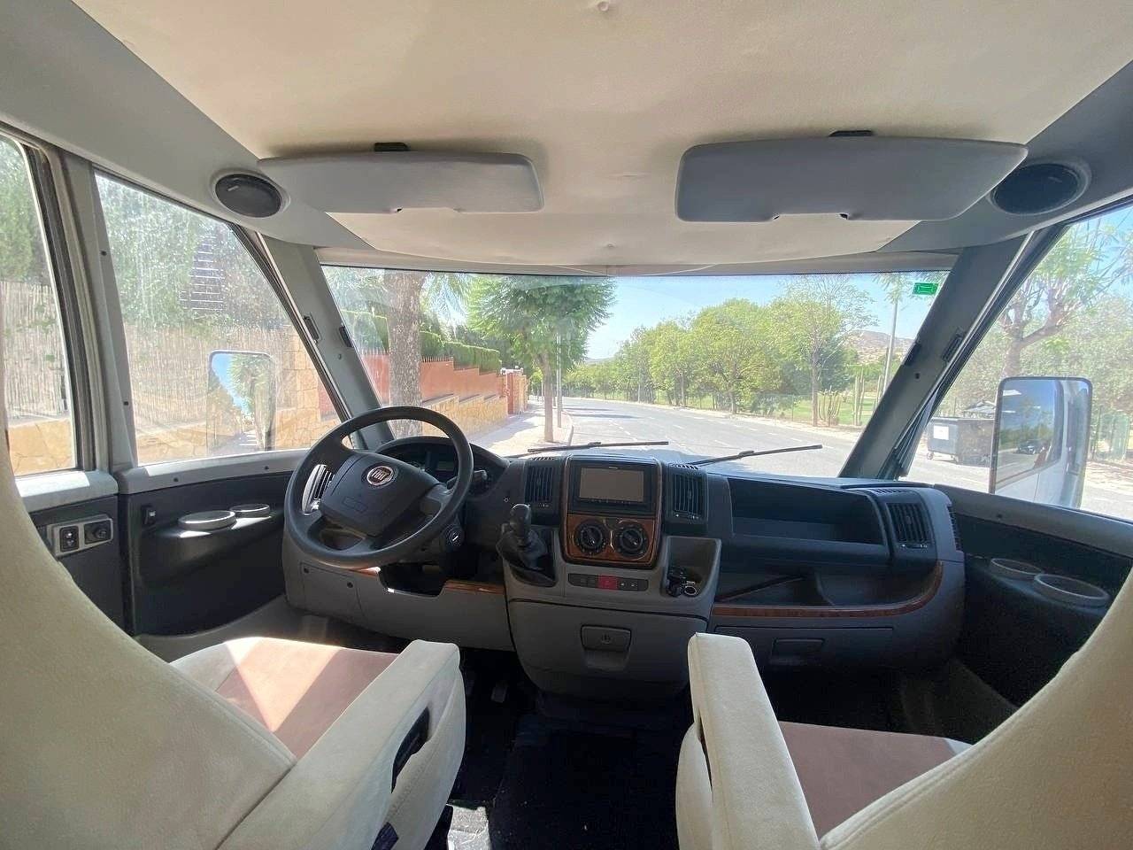 Bürstner Aviano I684