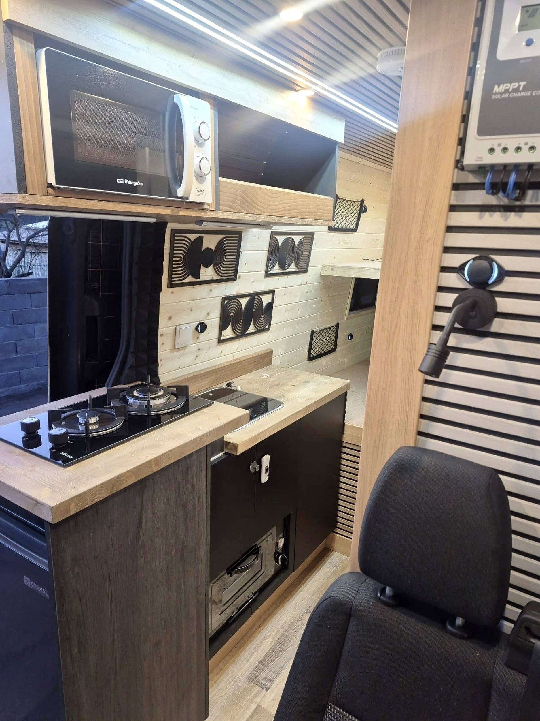 Angolo cucina Volkswagen Crafter 2,0 l 102 ch - Yescapa