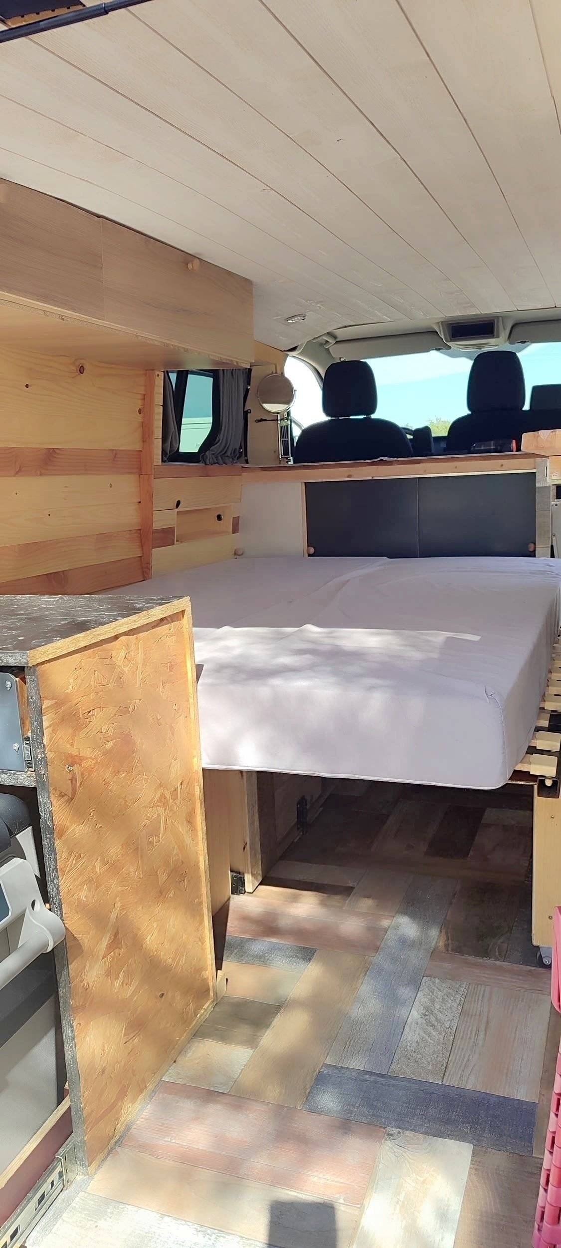 Berth Ford Custom 2,0 l 130 ch - Yescapa
