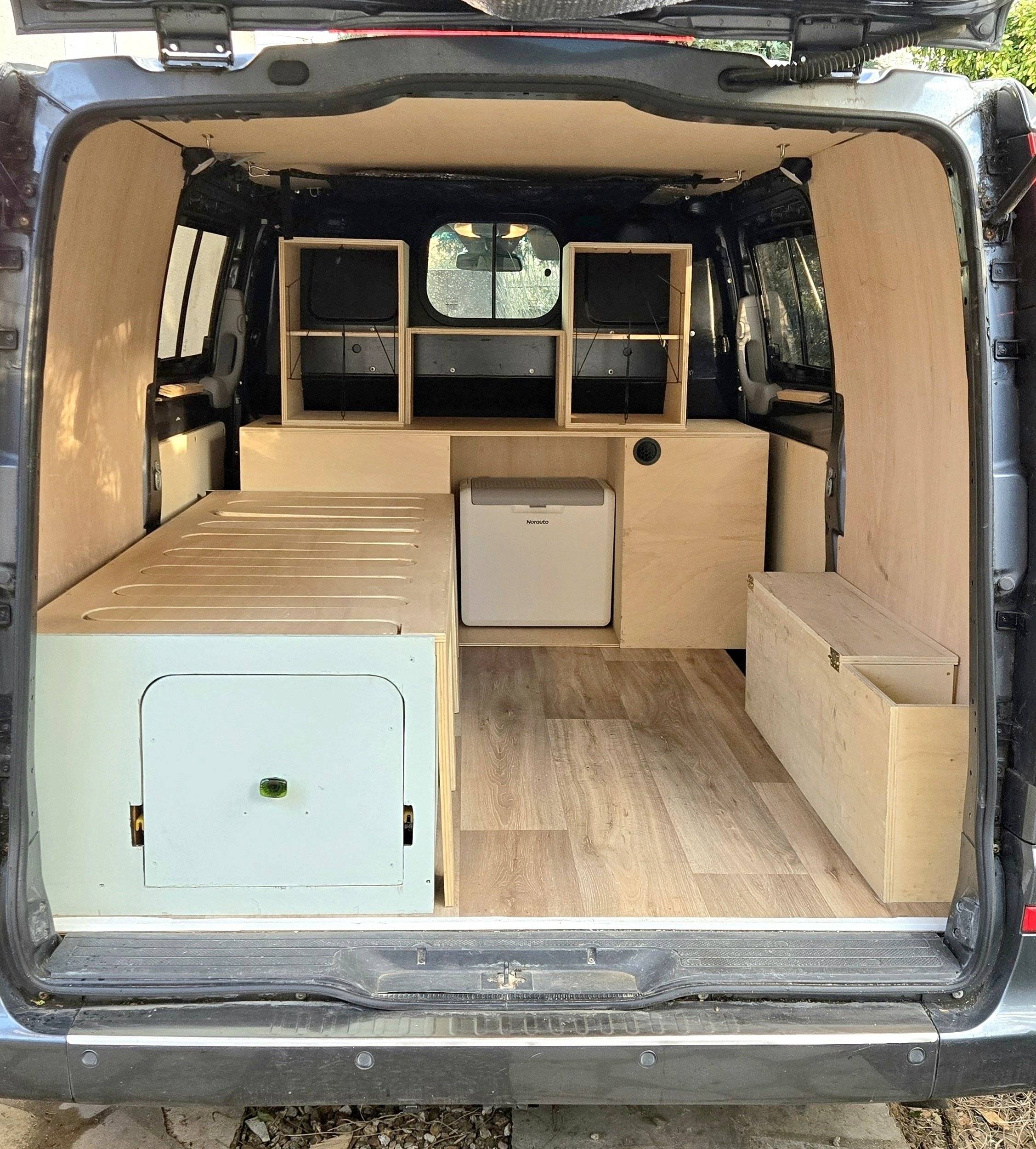 Eethoek Mercedes Mercedes vito - Yescapa