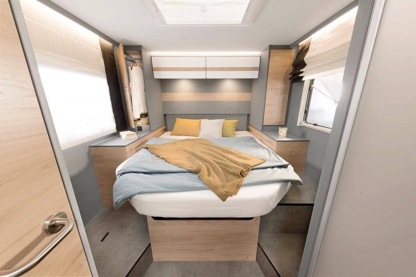 Dethleffs T 7052 DBM