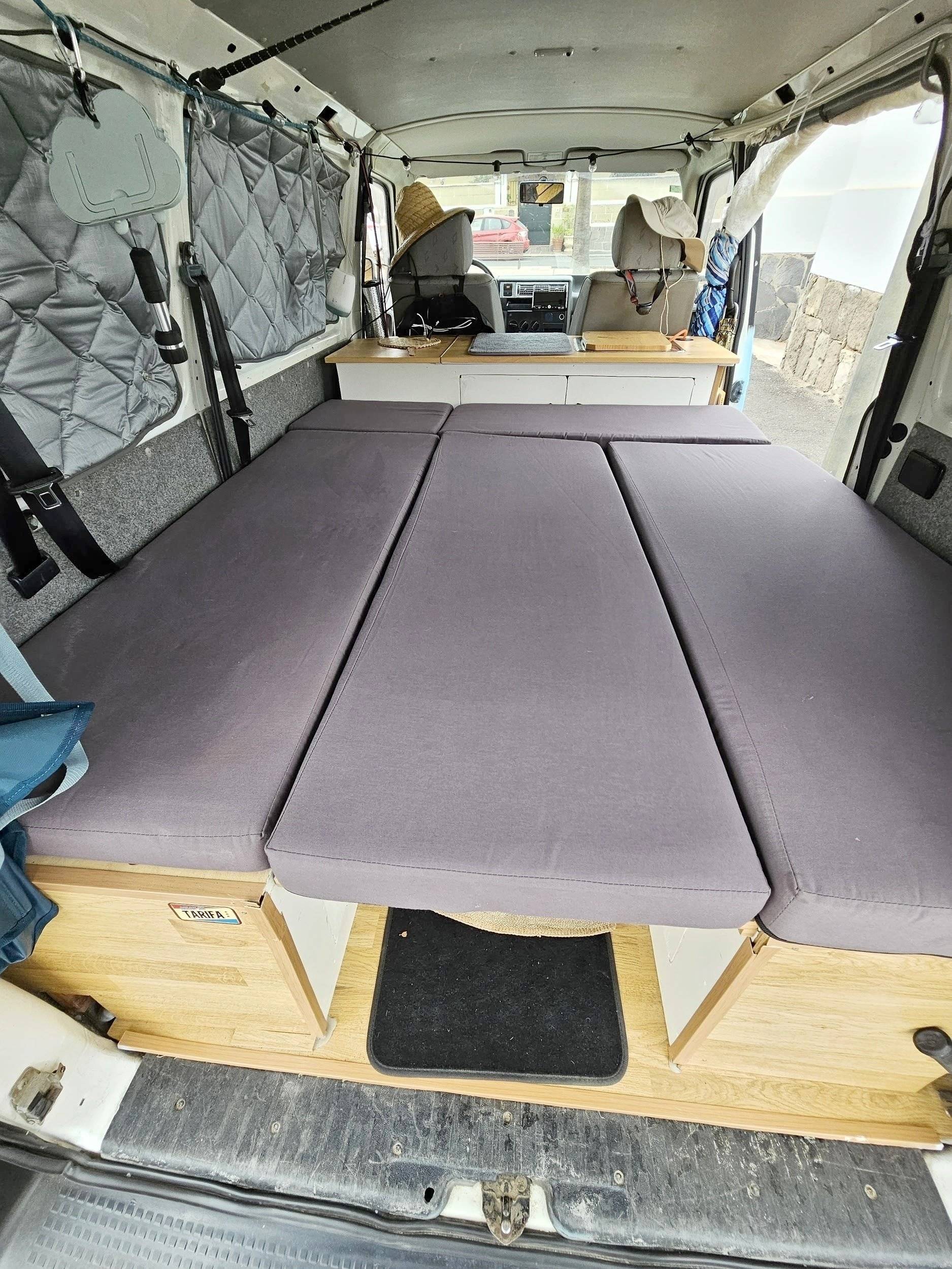 Volkswagen T4 transporter