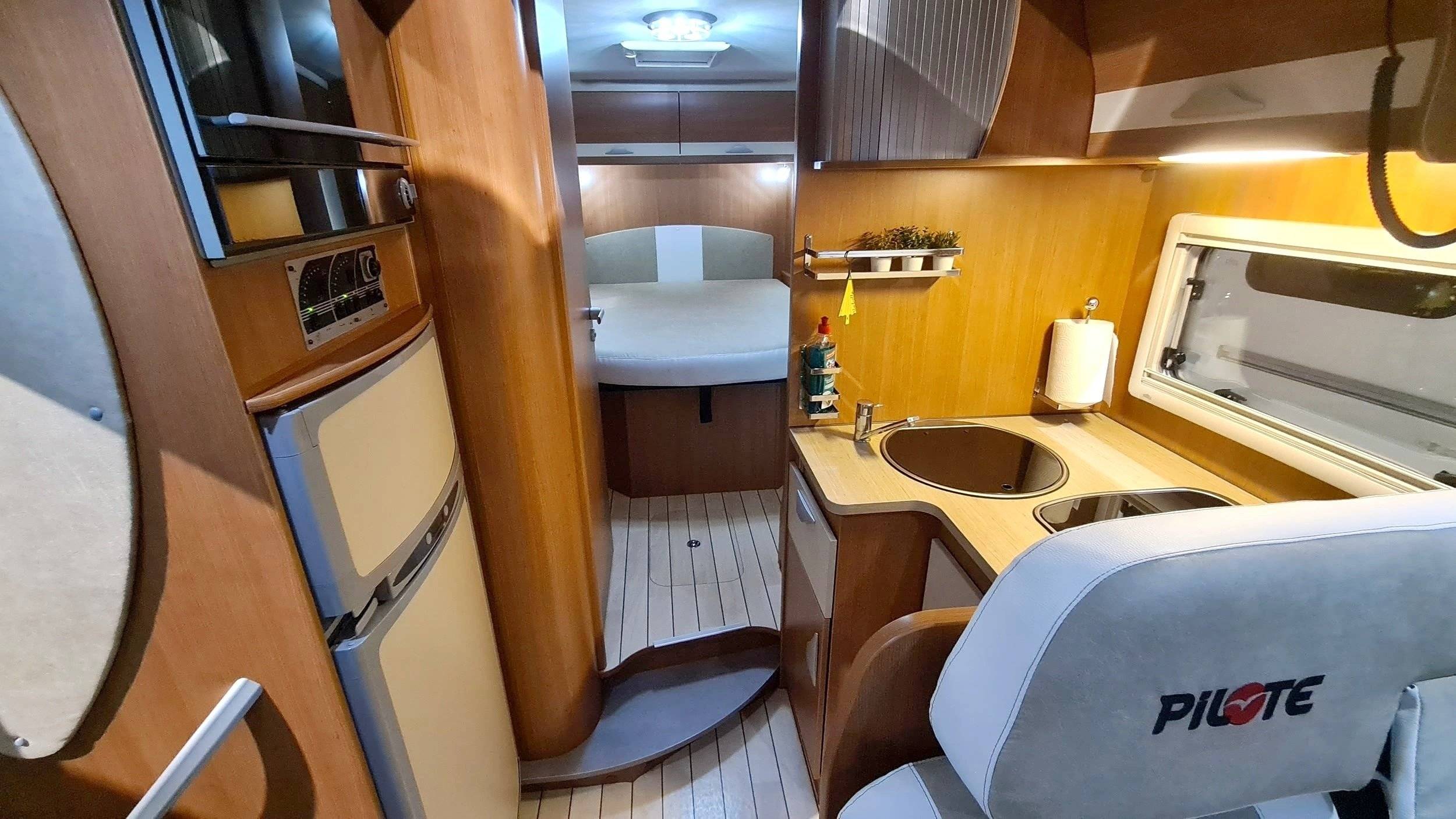 Pilote P736  aventura