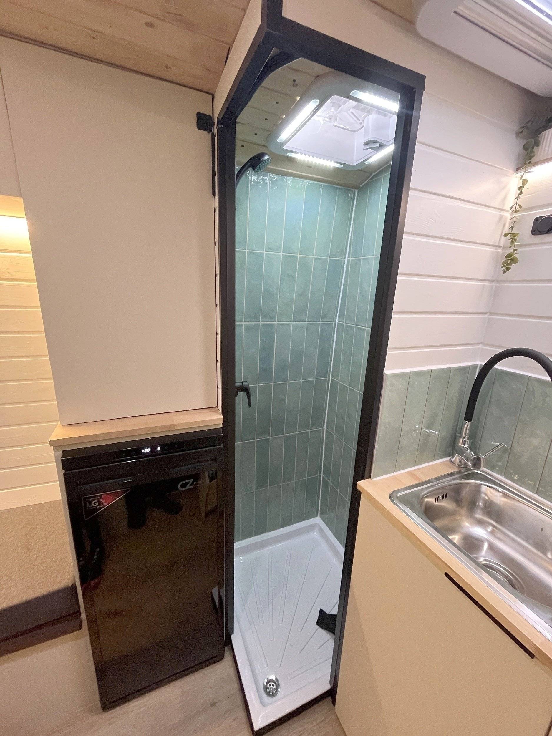 PEUGEOT Boxer 2,0 l 130 ch