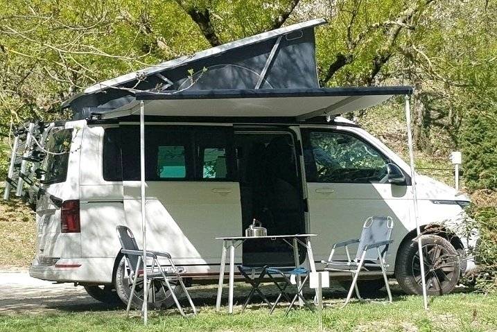 Volkswagen California Coast
