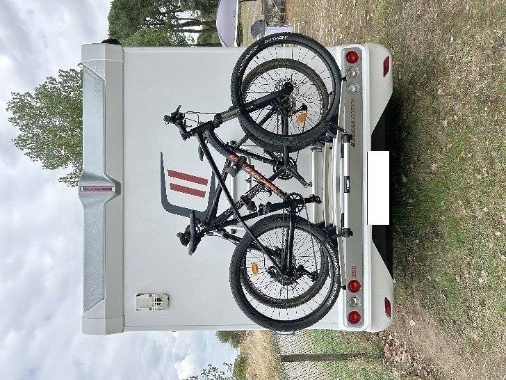 Challenger 250 break