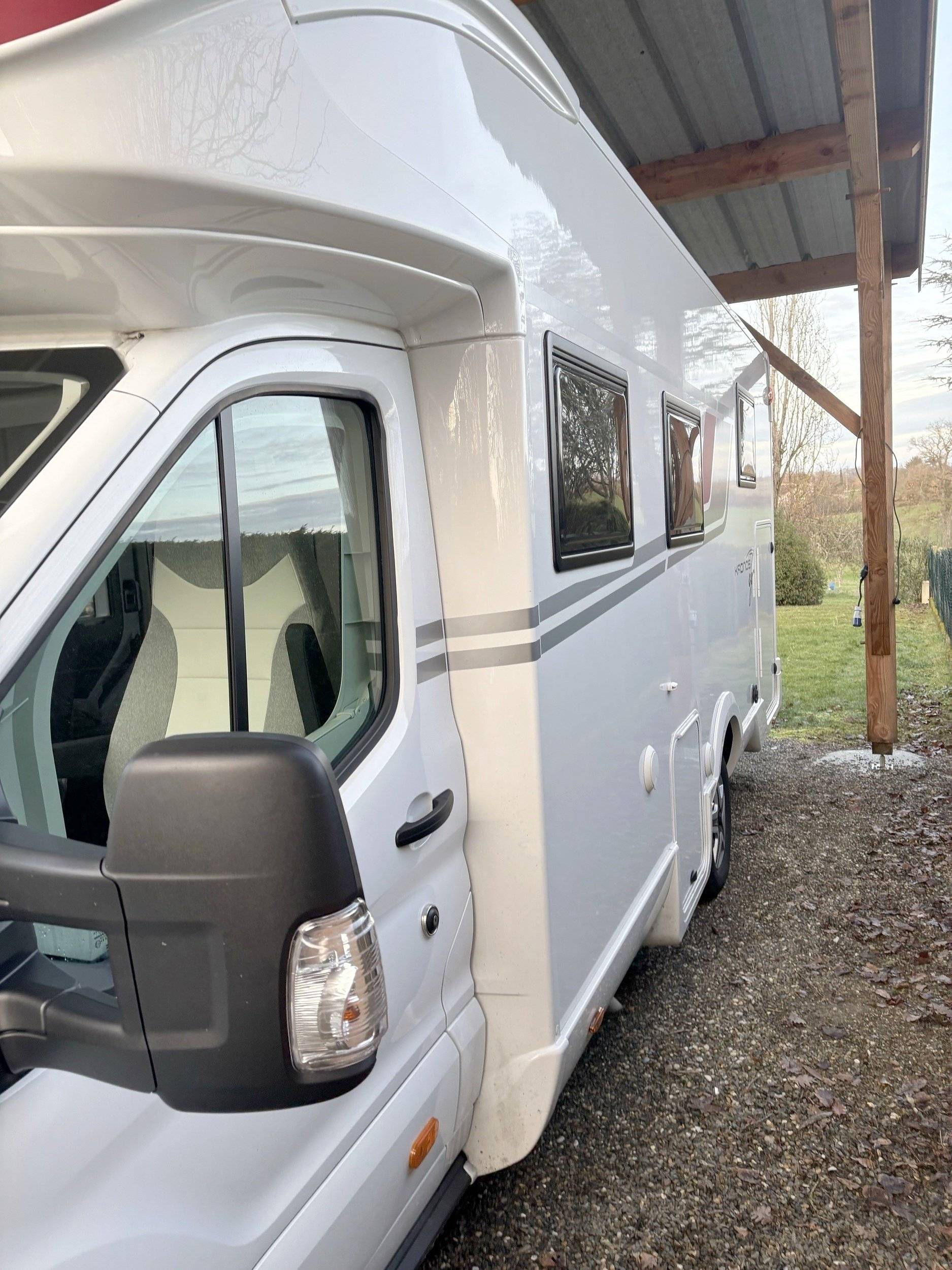 Ford Transit 2,0 l 170 ch