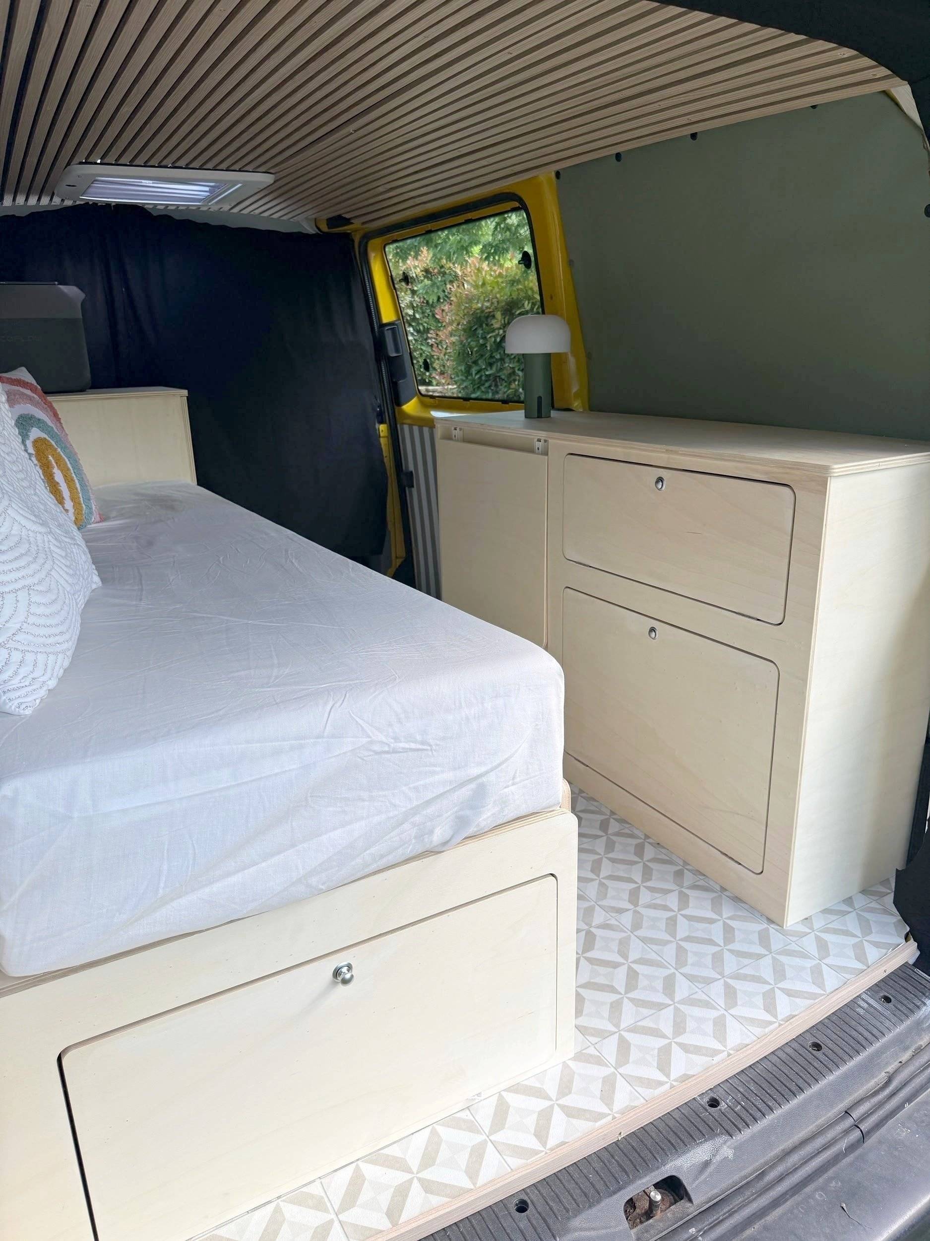 Volkswagen T5 2,0 l 84 ch