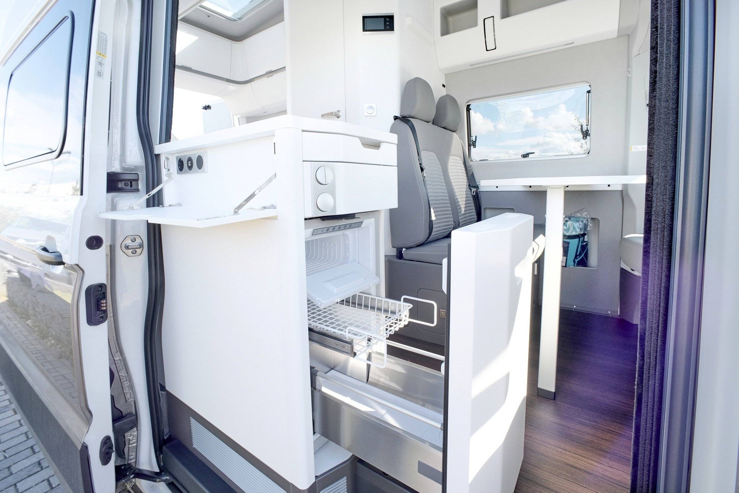 Volkswagen Volkswagen Grand California 600