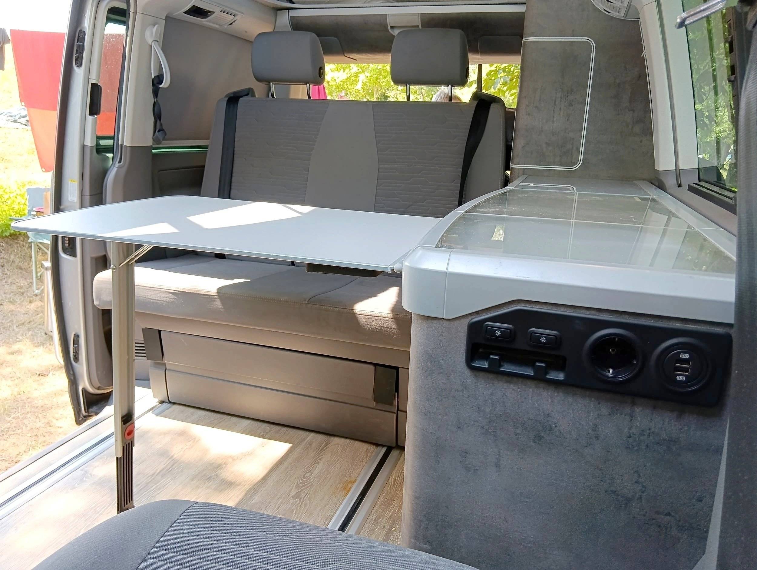 Volkswagen T6.1 California Ocean