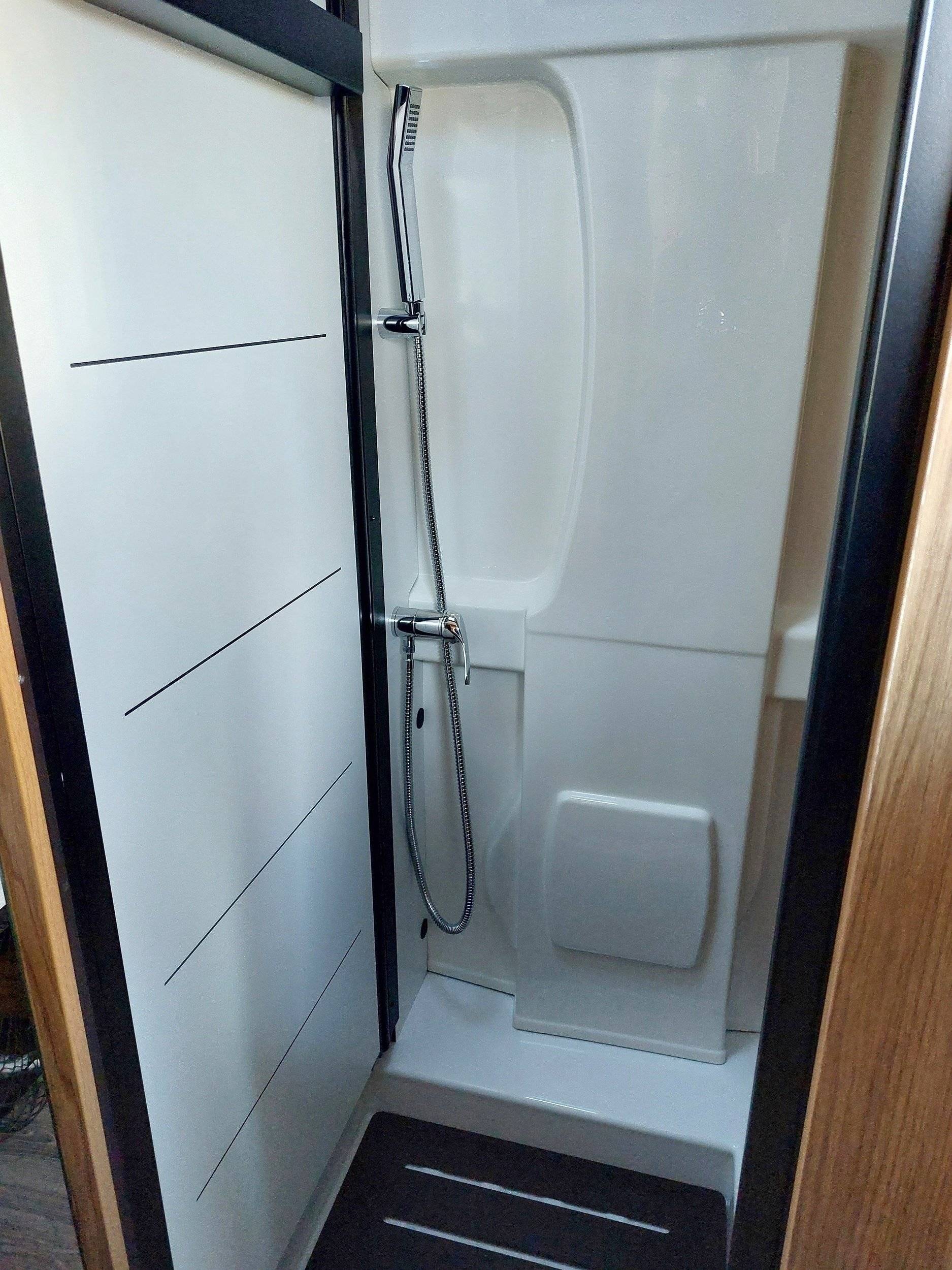 Font Vendôme font vendôme leader camp