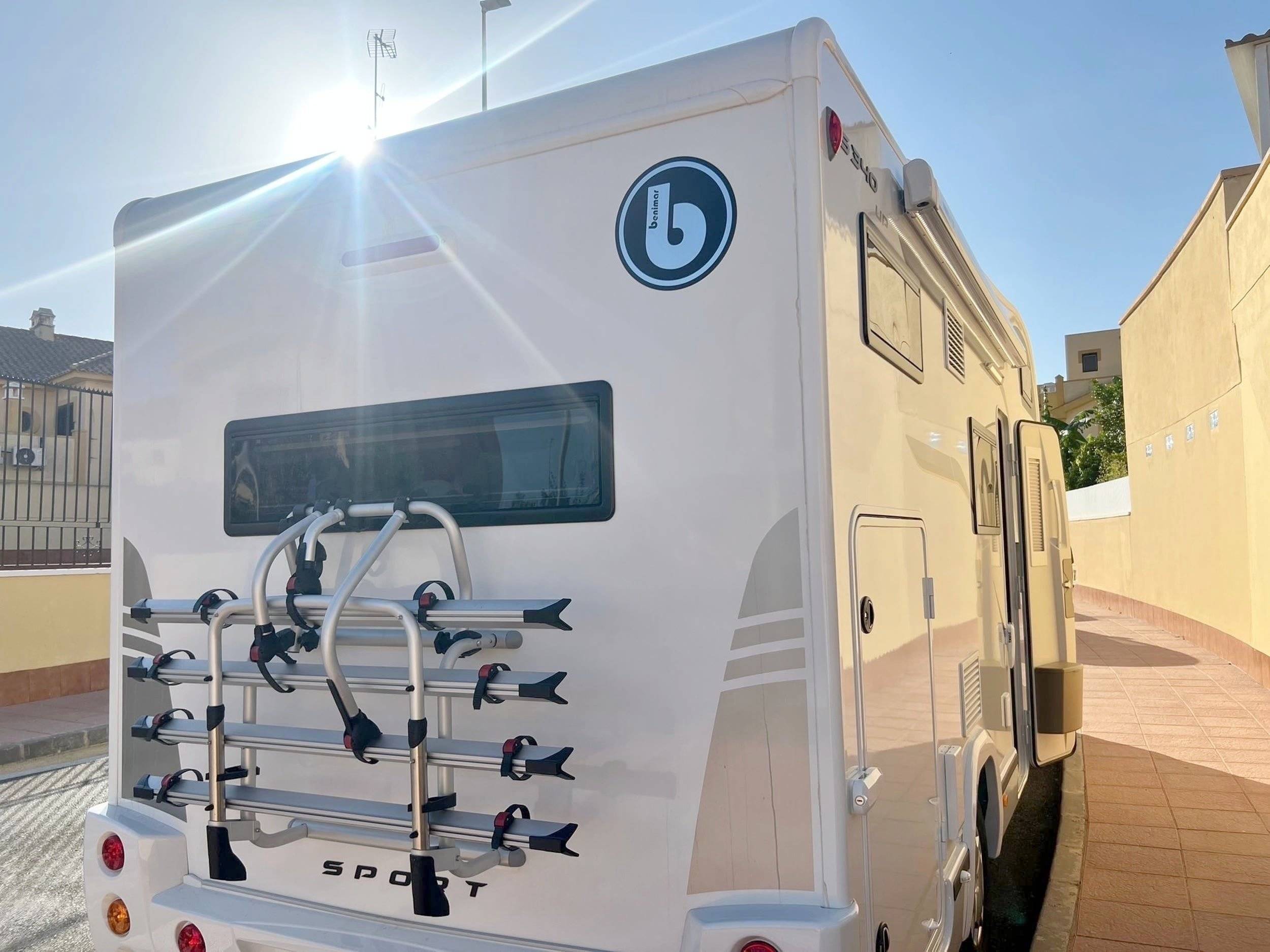 Coachbuilt RV 