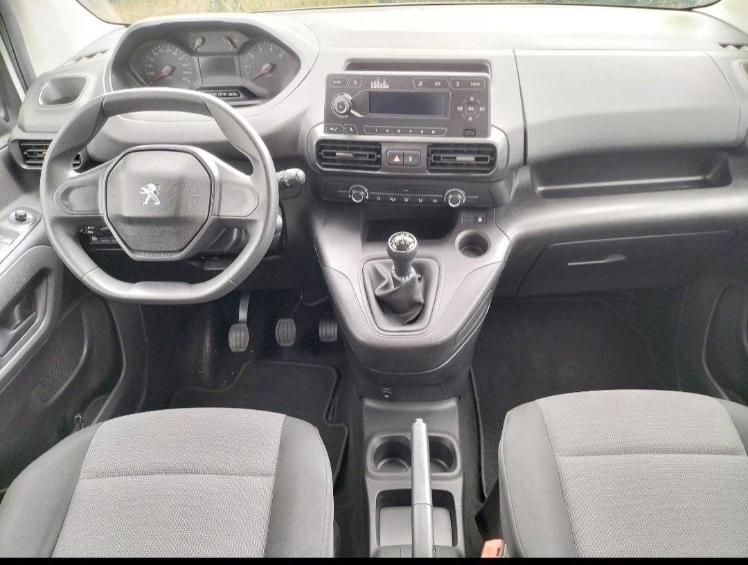 Camper Track Peugeot Rifer