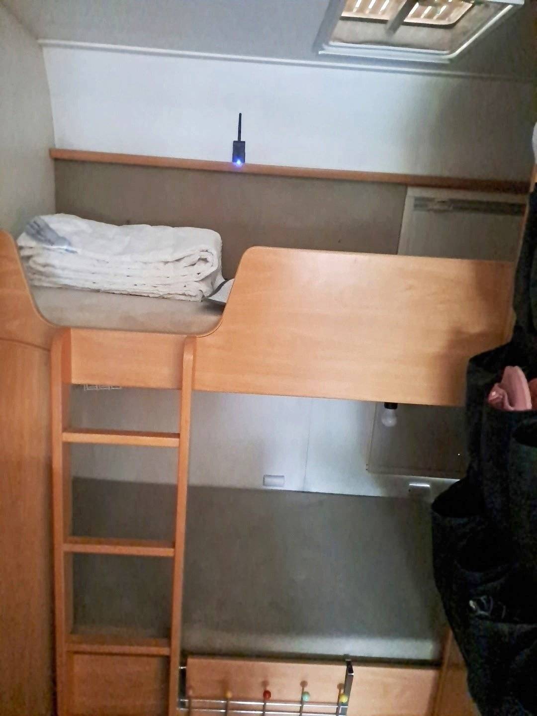 Couchages Fiat Ducato 2.8 JTD - Yescapa