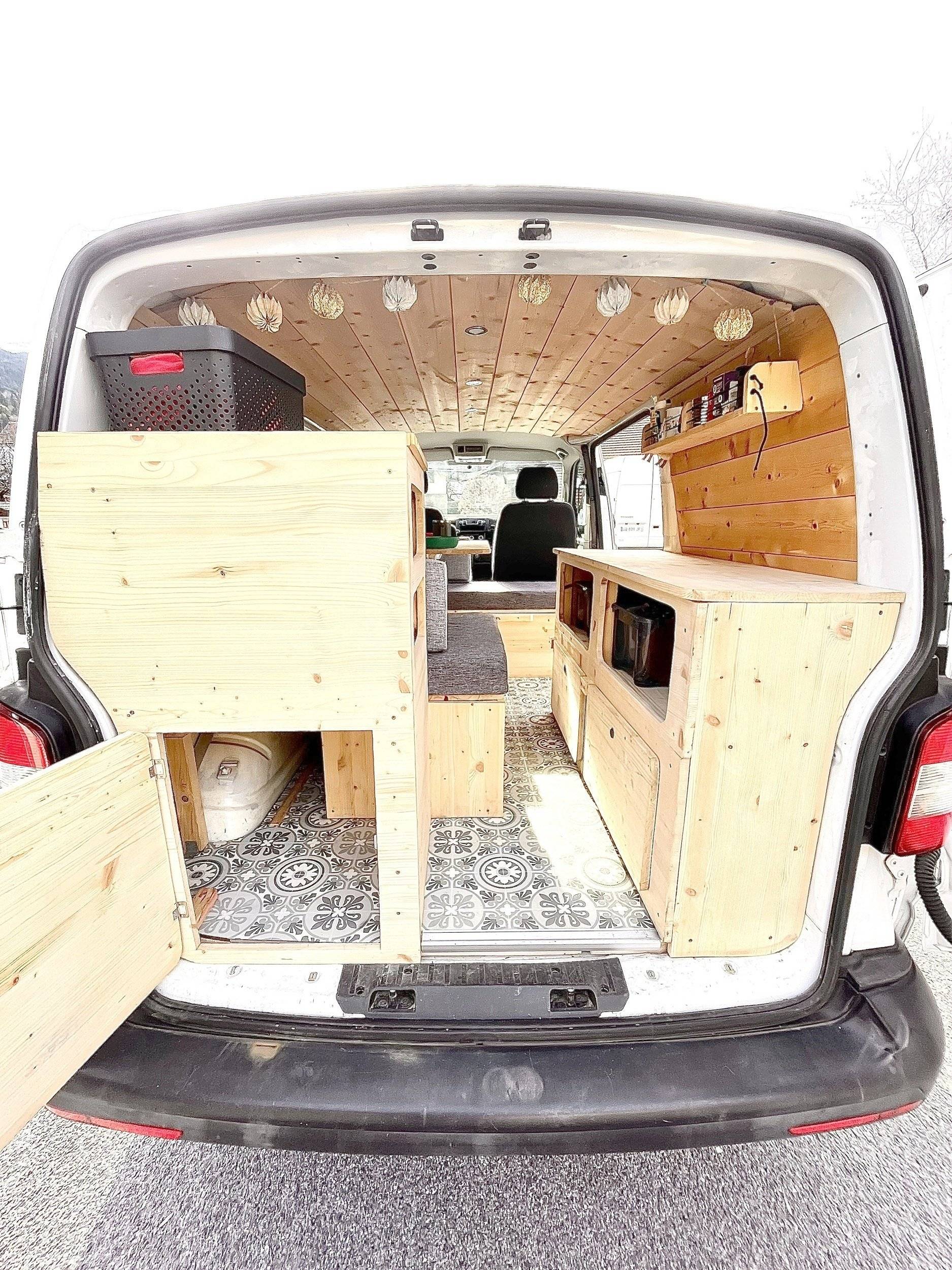 Volkswagen T5 2,0 l 140 ch