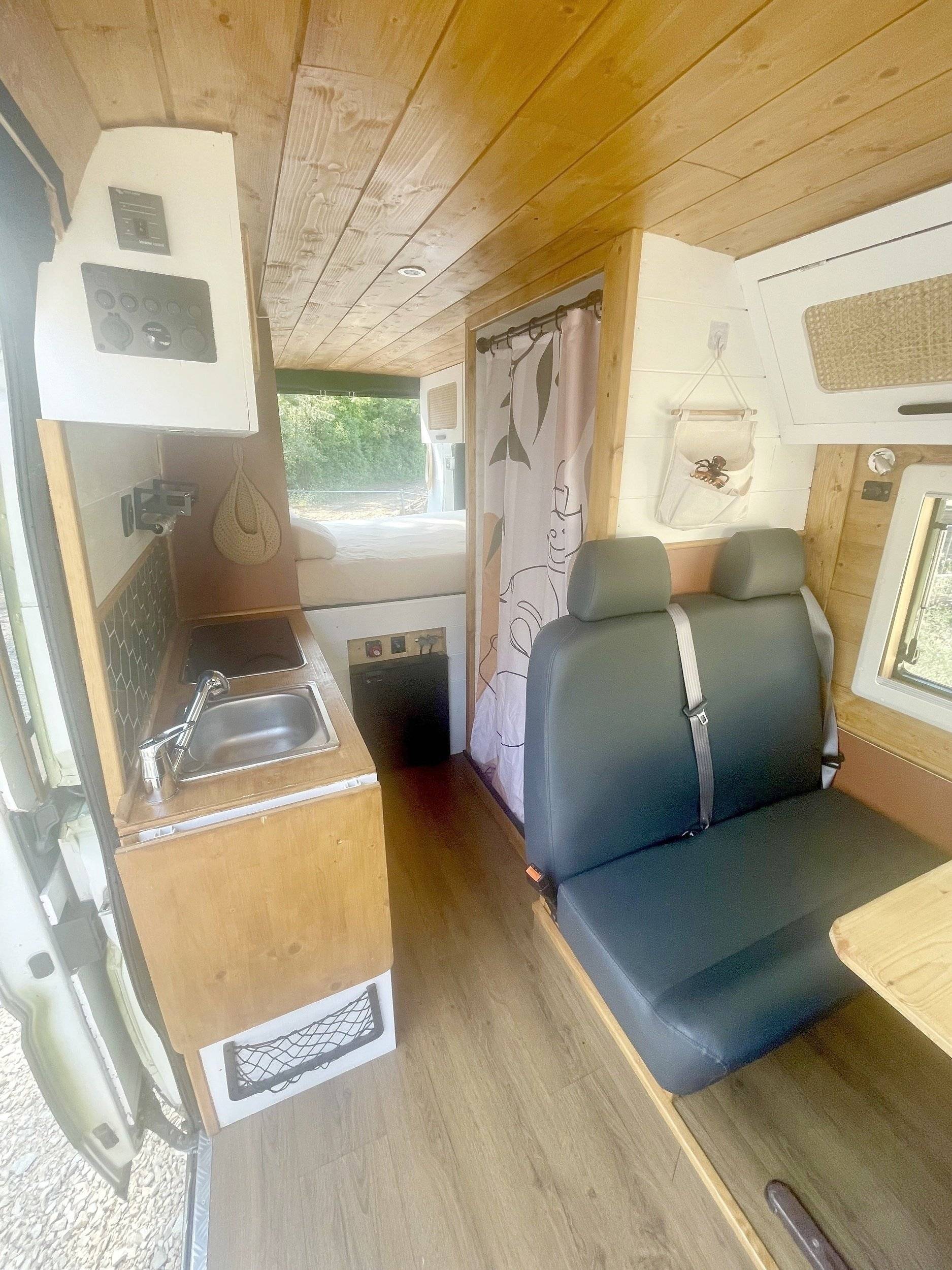 Peugeot Boxer 2,2 l 120 ch.