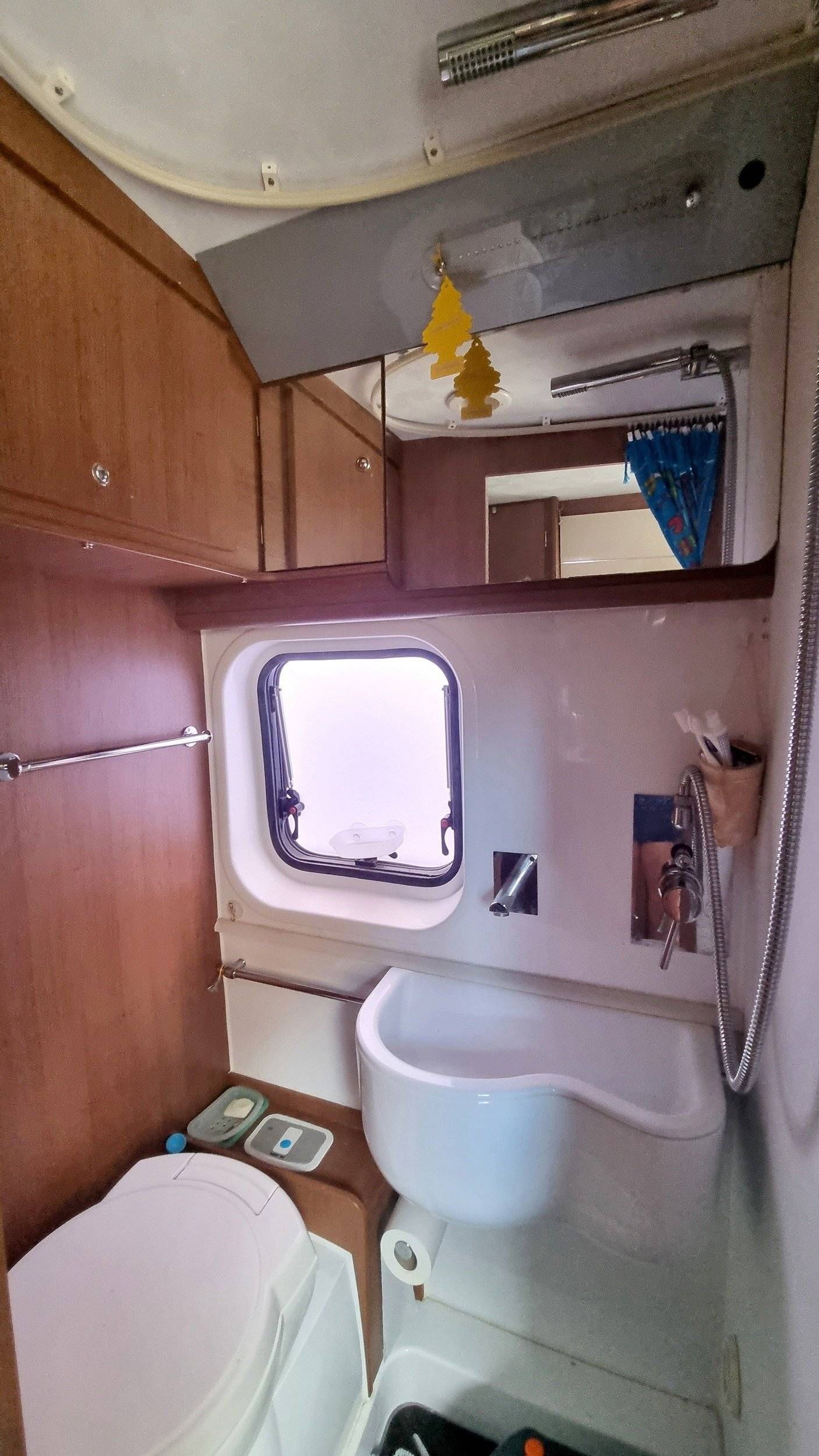 Challenger vany 130 multijet