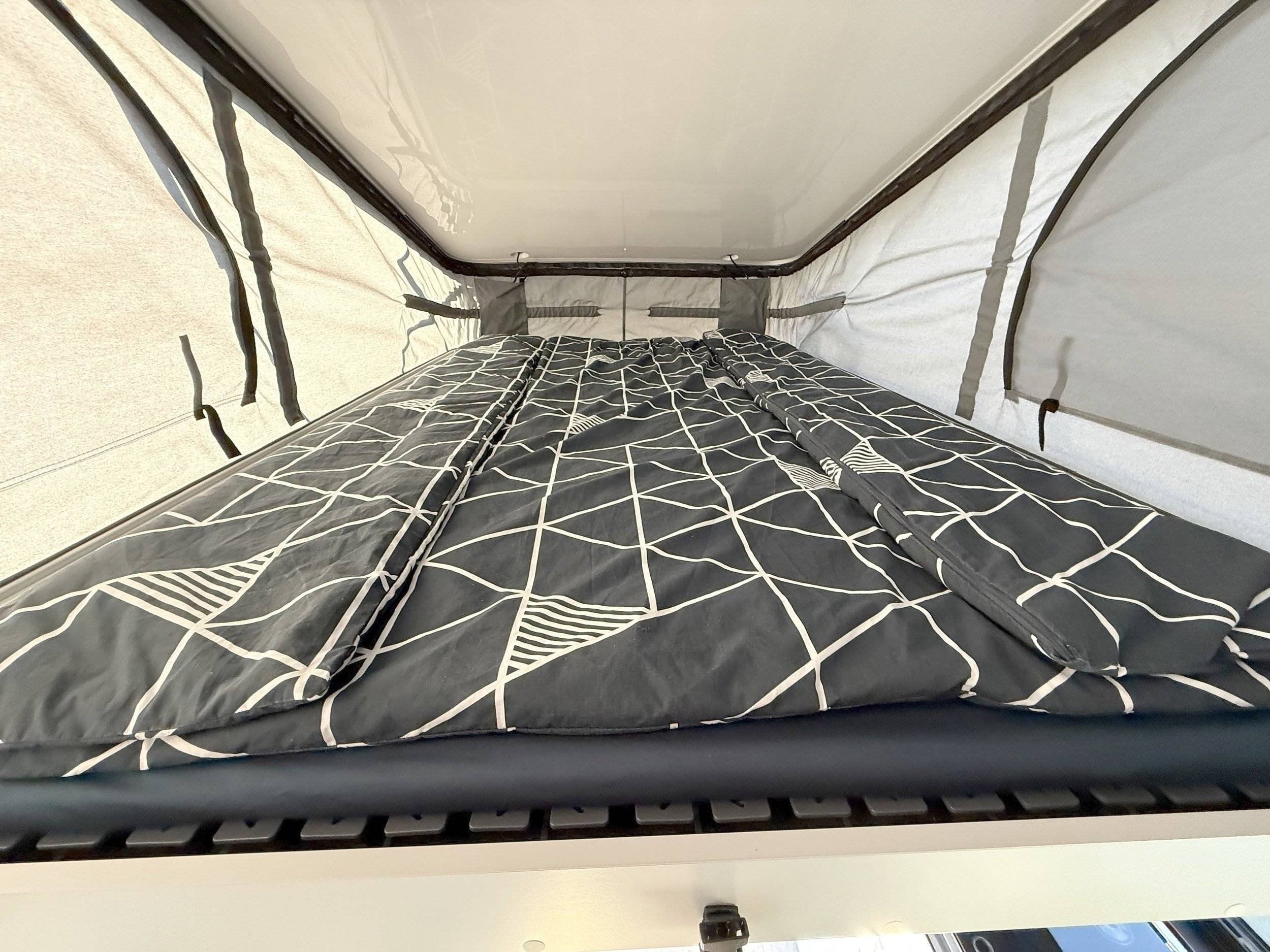 Berth Renault Trafic 150cv Boite auto - Yescapa