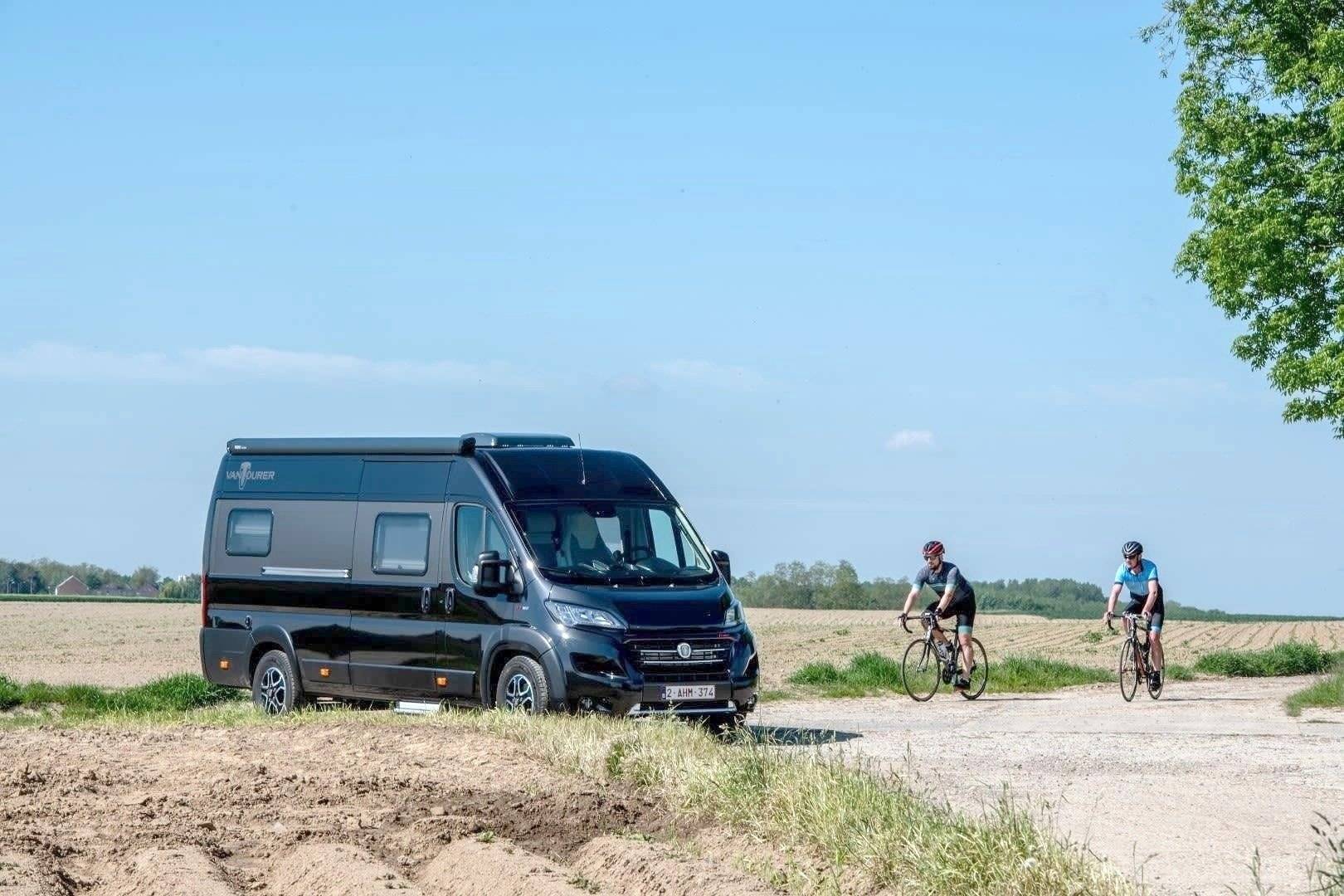 Vantourer (Knaus) 