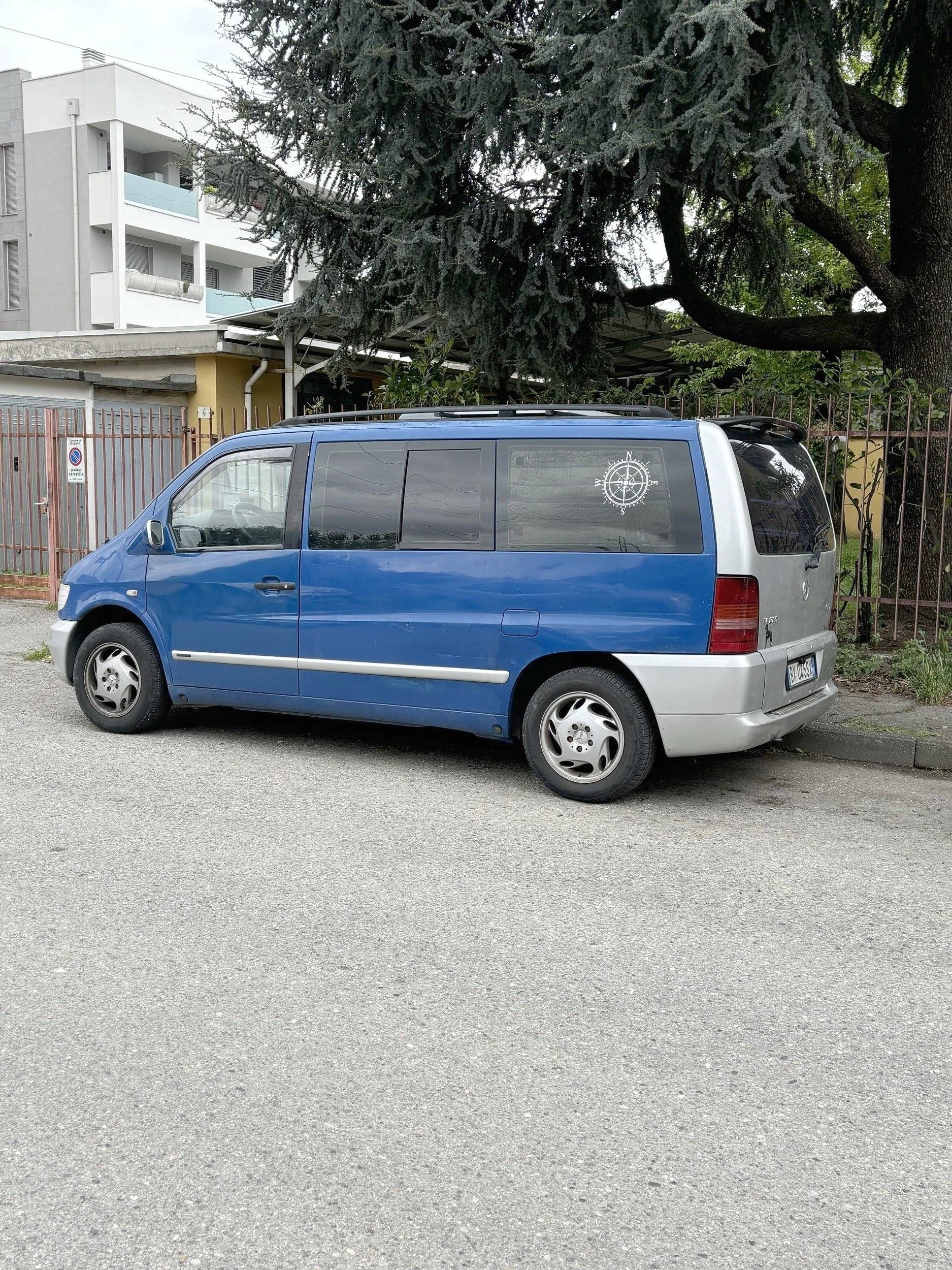 Custo Van Wildcampers