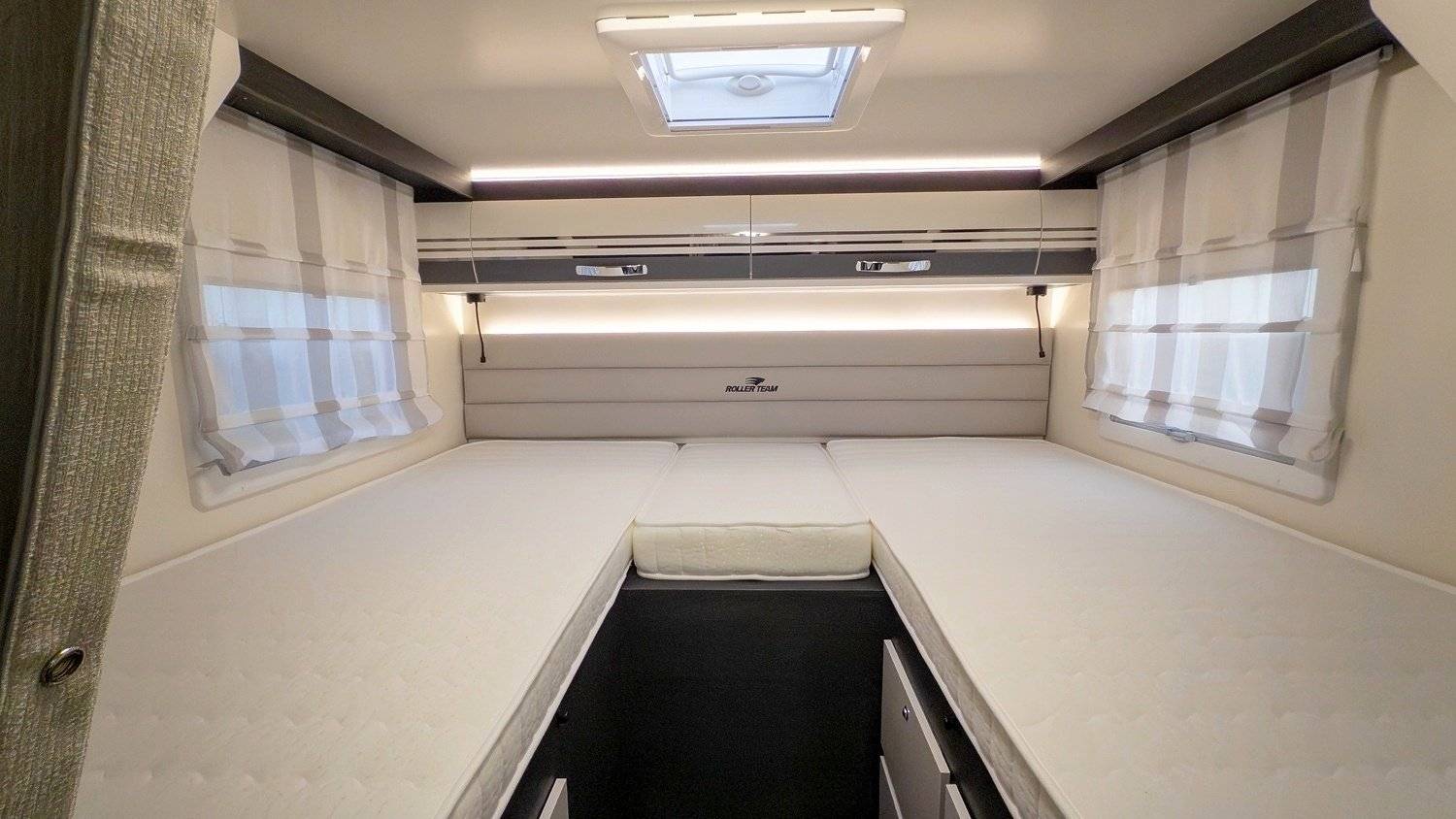 slaapplaatsen Fiat Fiat Ducato - Yescapa