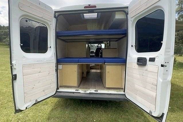 Slaapplaatsen Fiat FIAT DUCATO - Yescapa