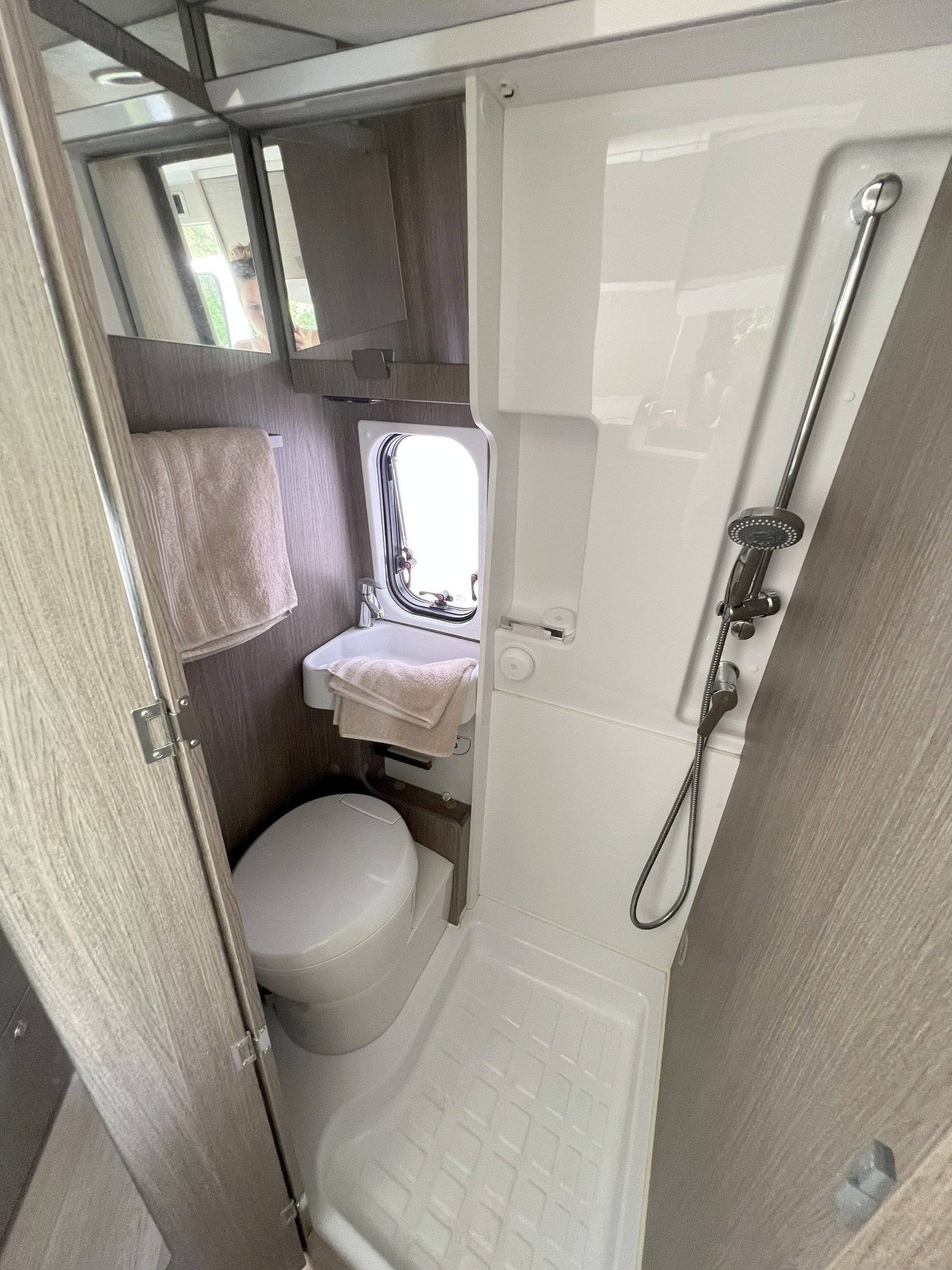 Challenger V114 Start Edition