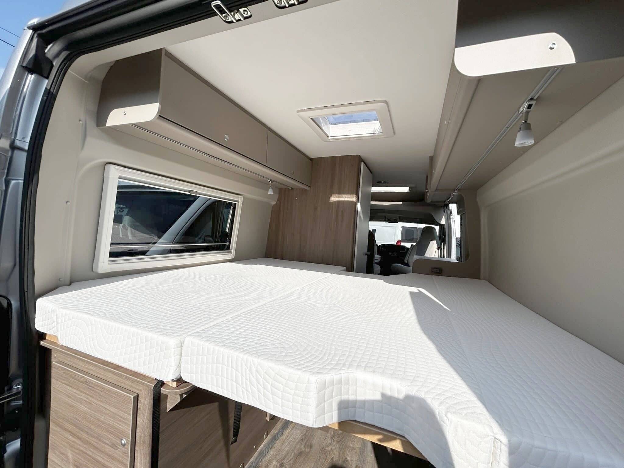 Berth Fiat ducato - Yescapa