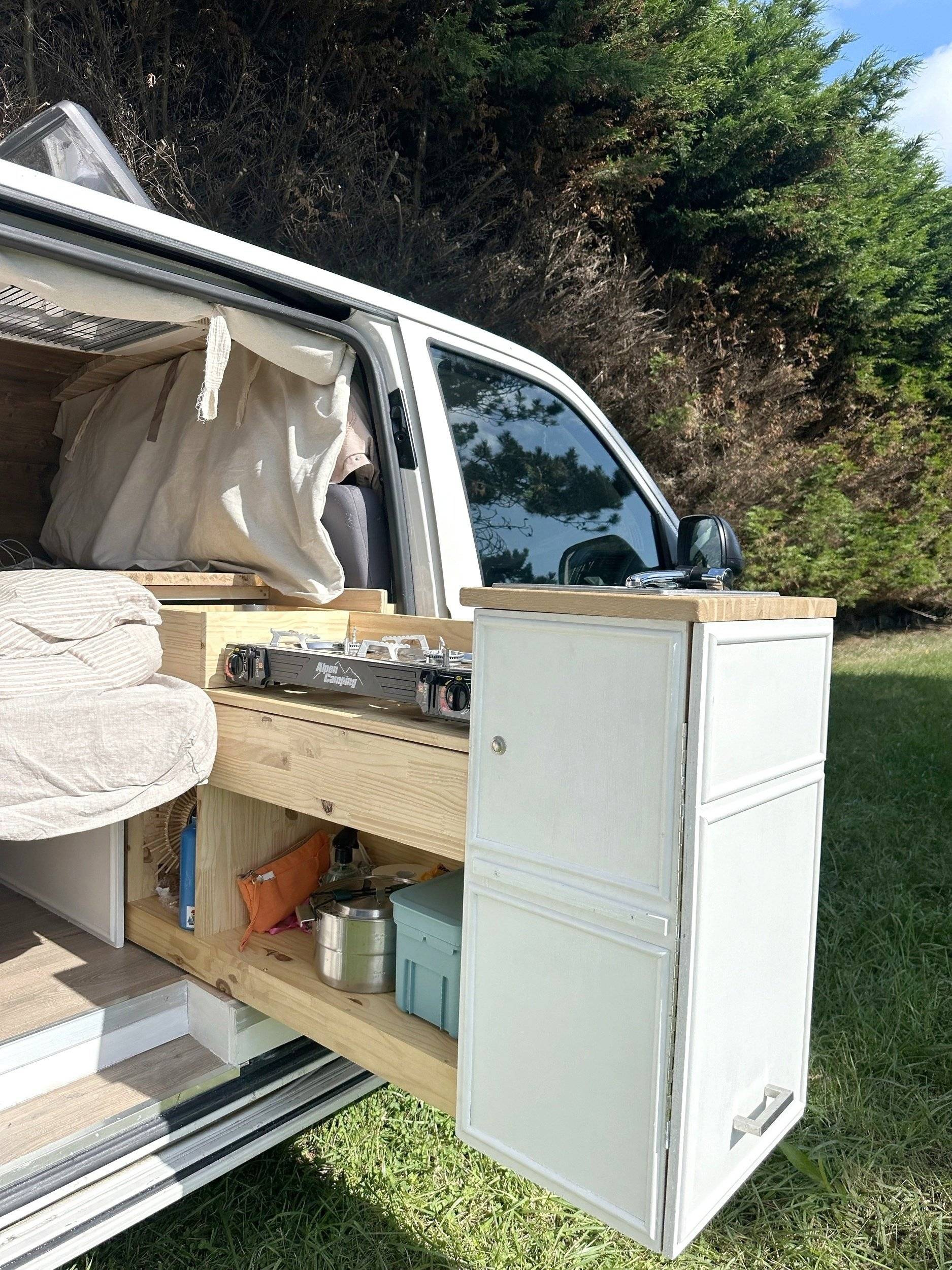 Volkswagen T5 2,0 l 102 ch