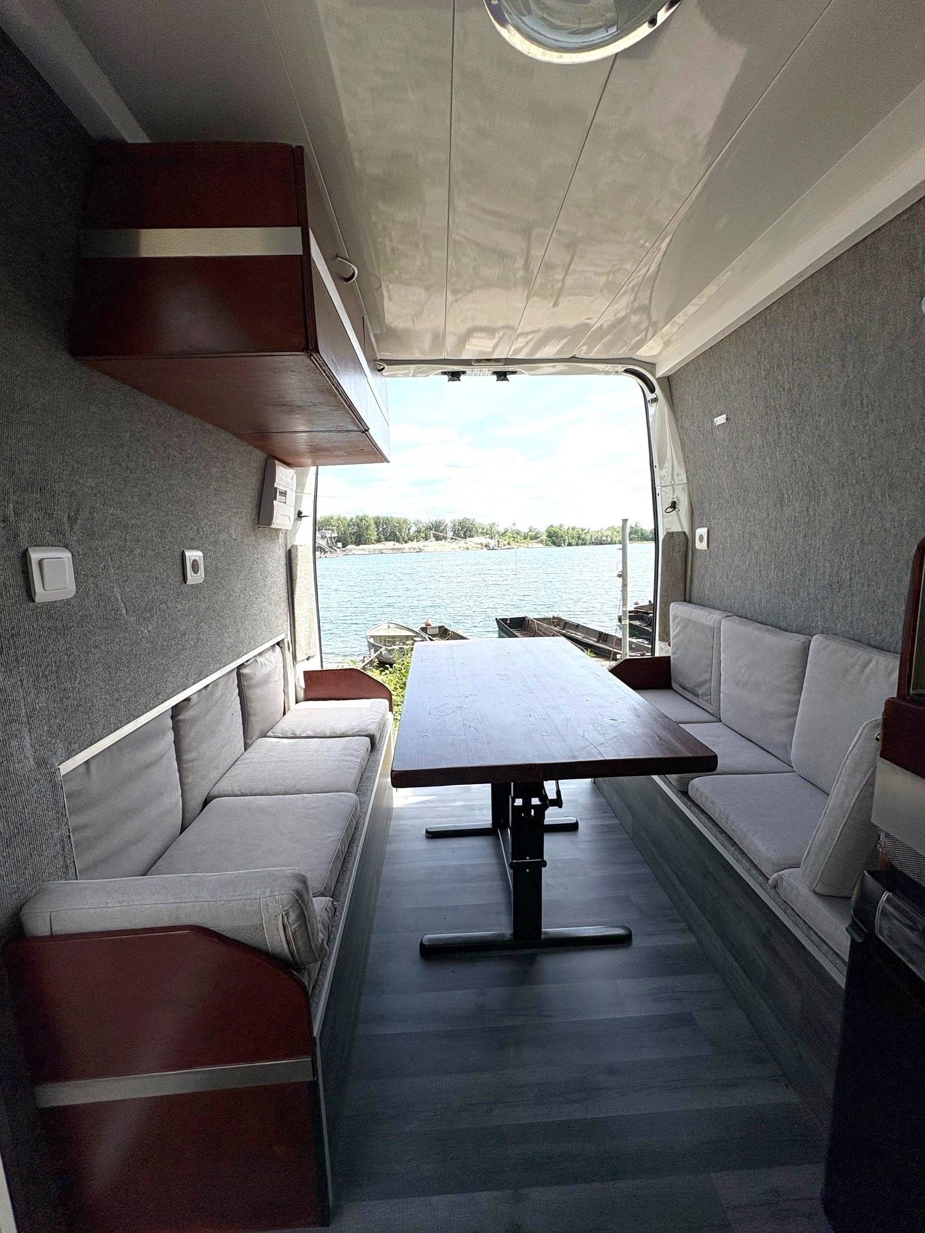 Alpes Camping-Car 1