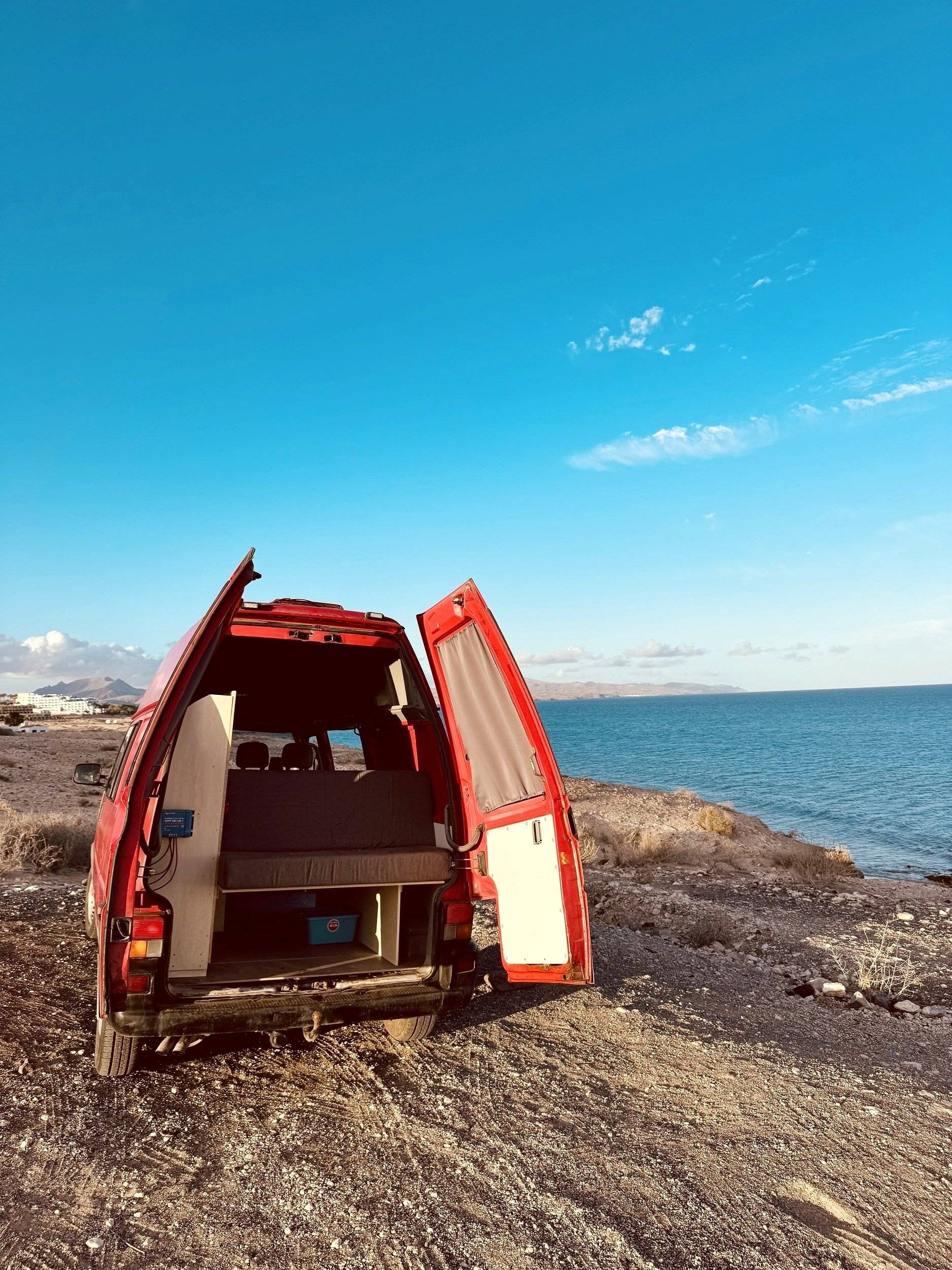 Vue arrière Volkswagen Transporter T4 - Yescapa