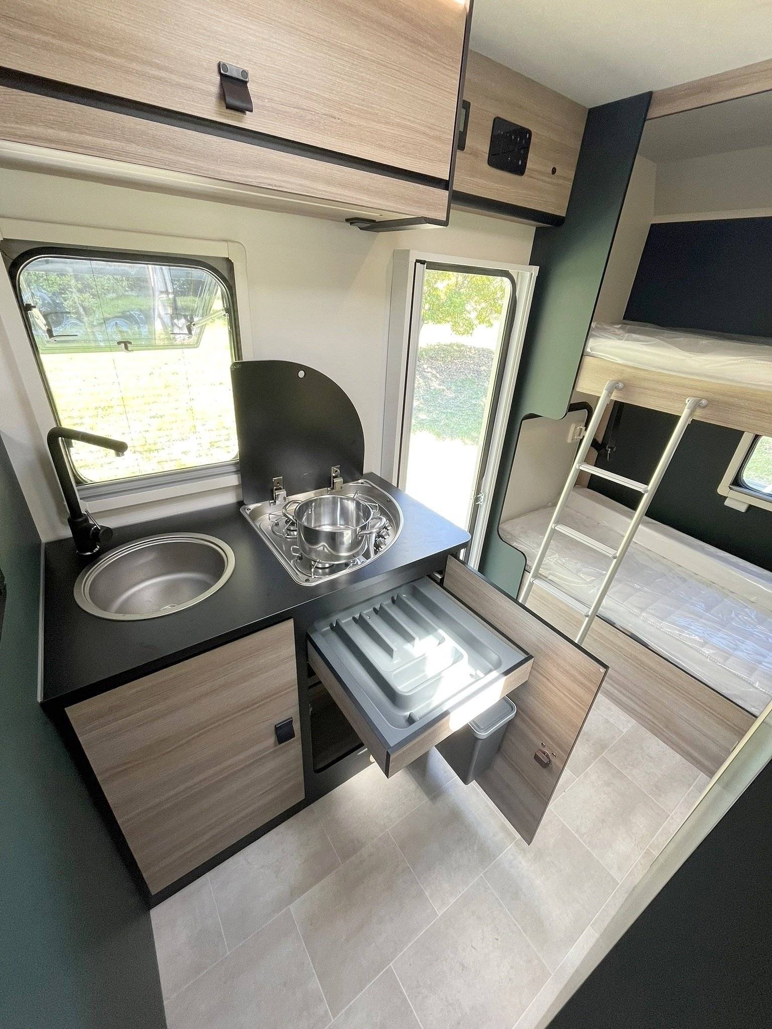 Cocina Ford - Yescapa